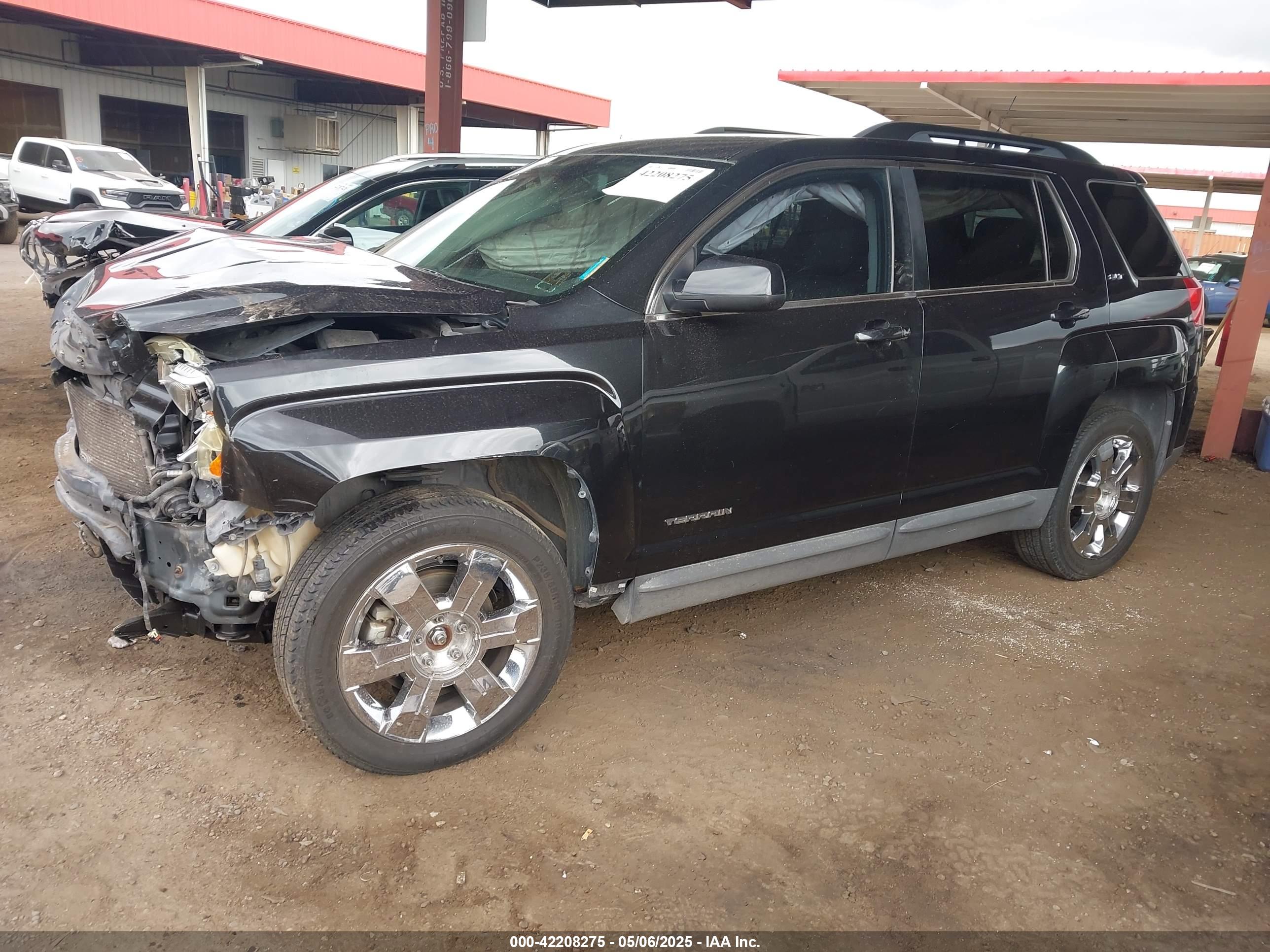 GMC TERRAIN image 2