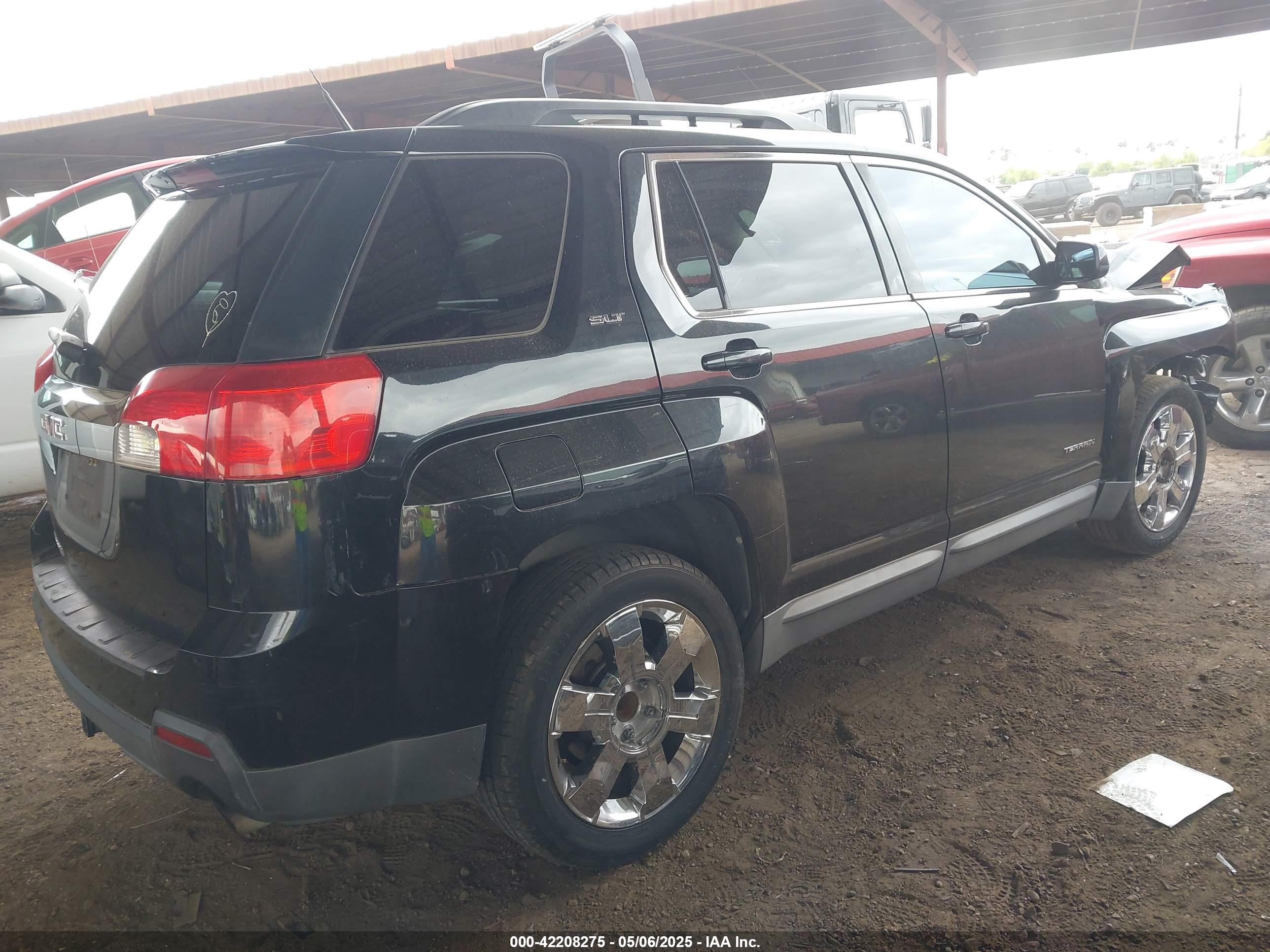 GMC TERRAIN image 4