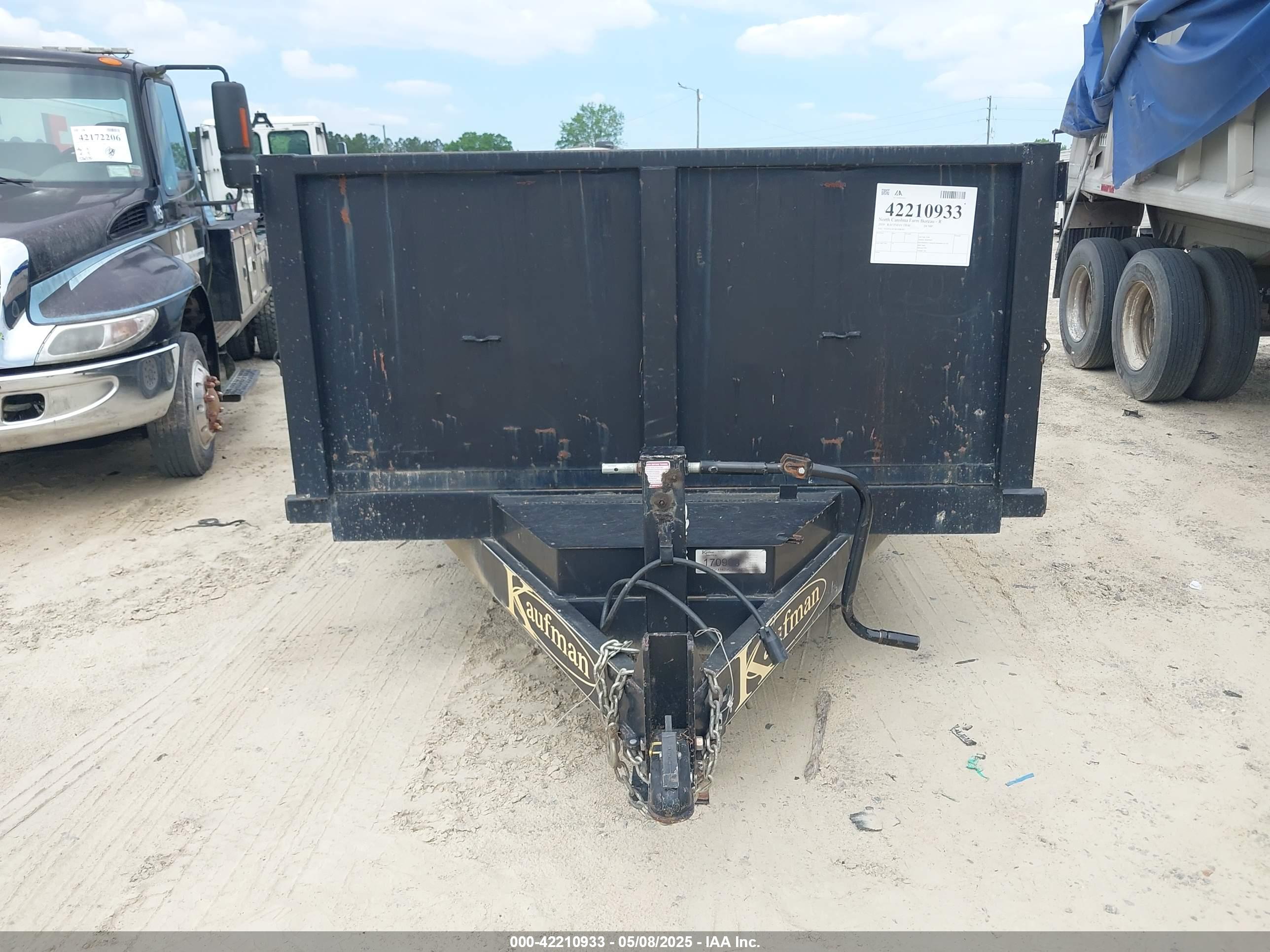 KAUFMAN TRAILERS image 6