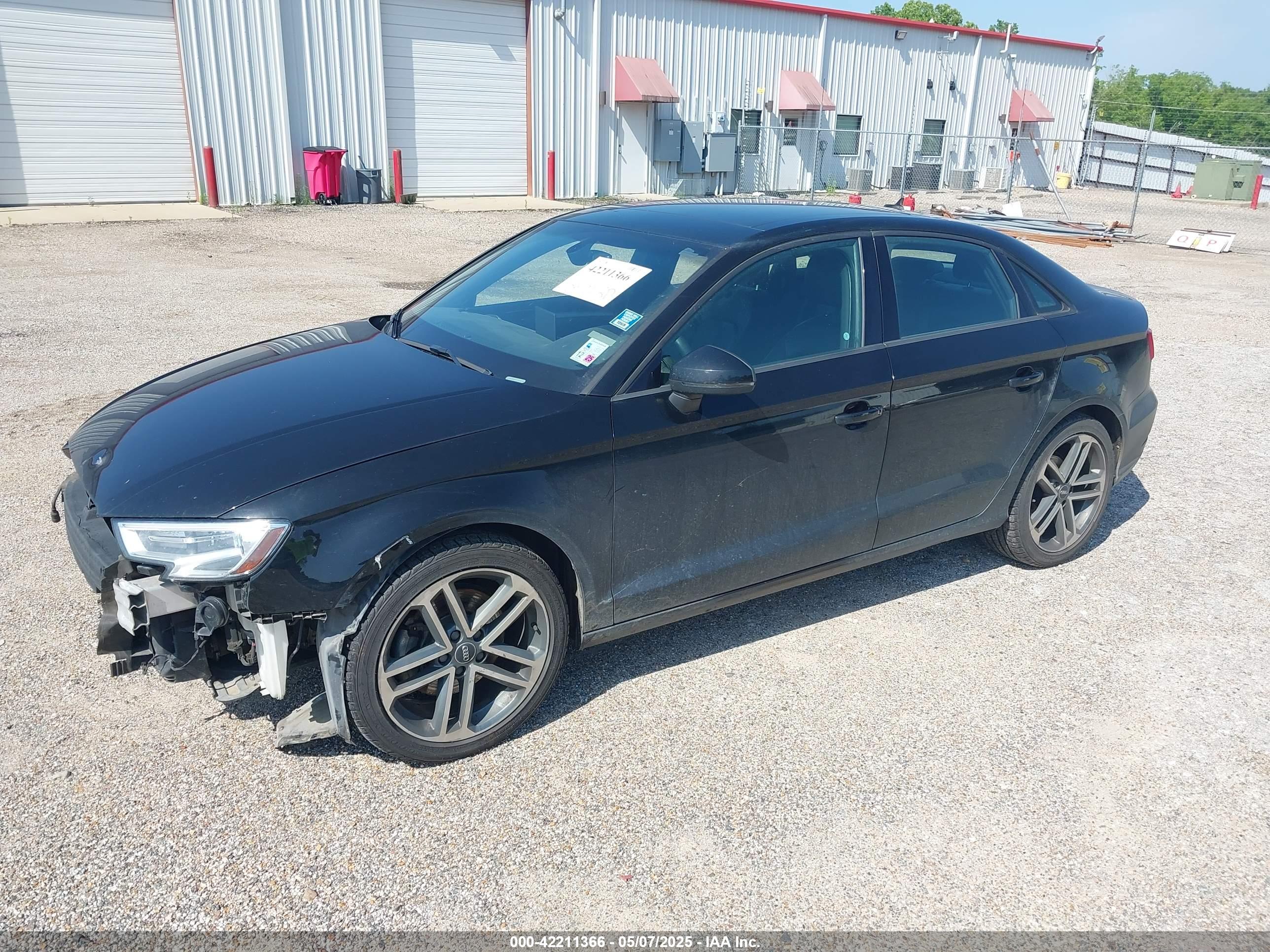 AUDI A3 image 2