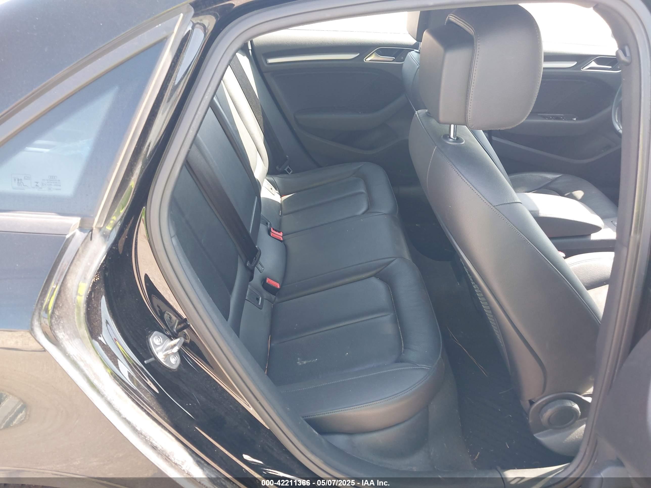 AUDI A3 image 8