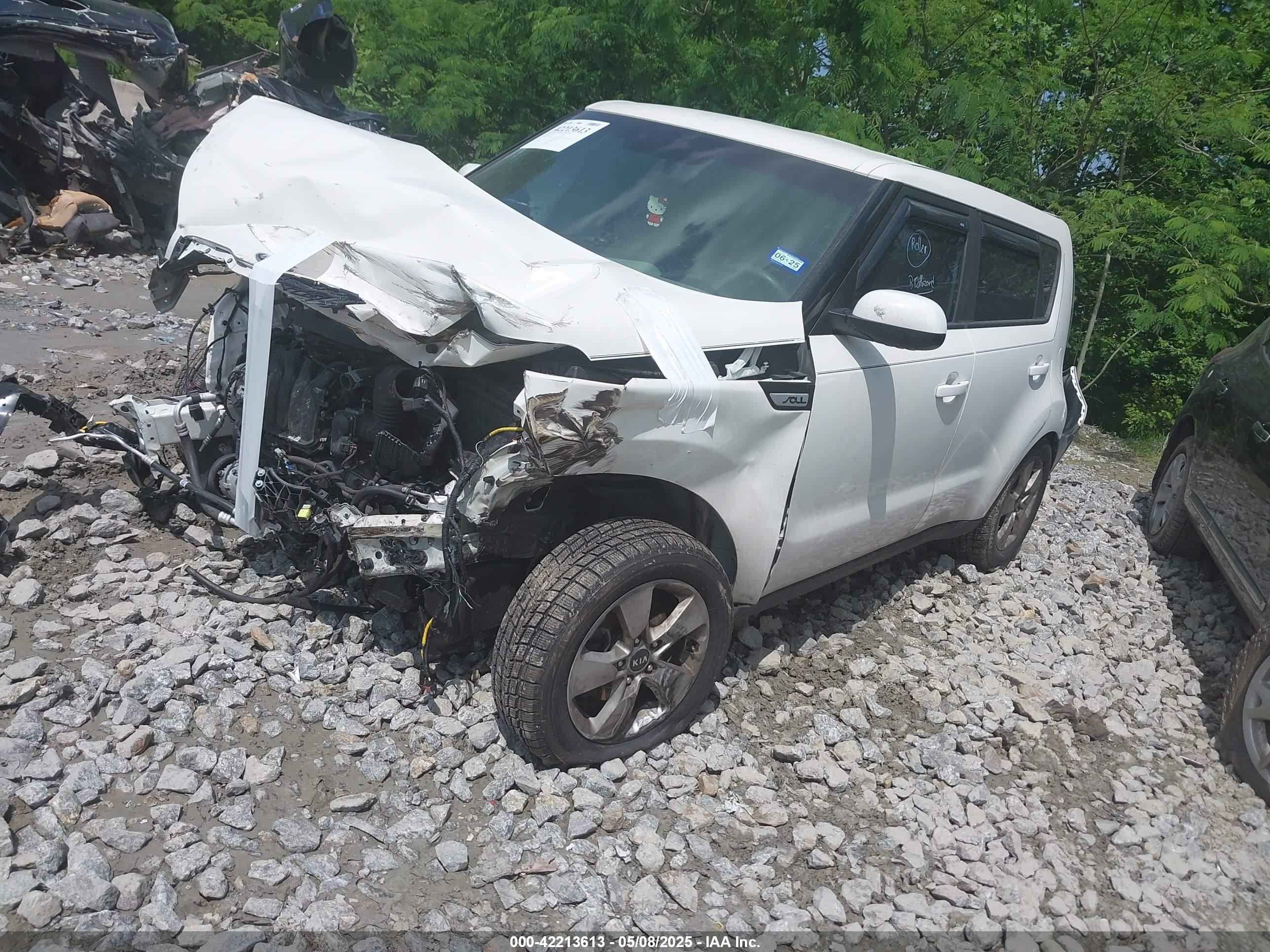 KIA SOUL image 2