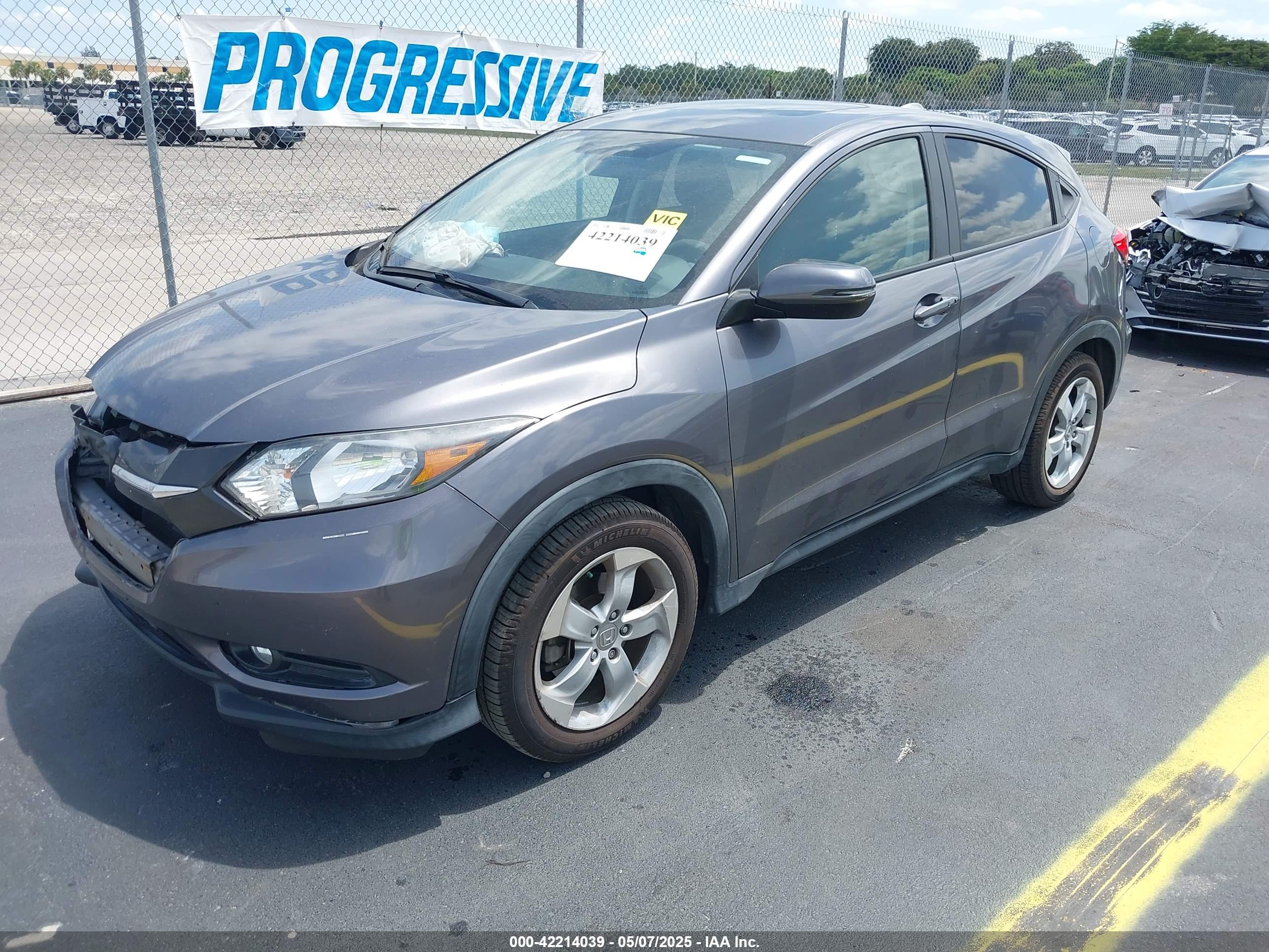 HONDA HR-V image 2