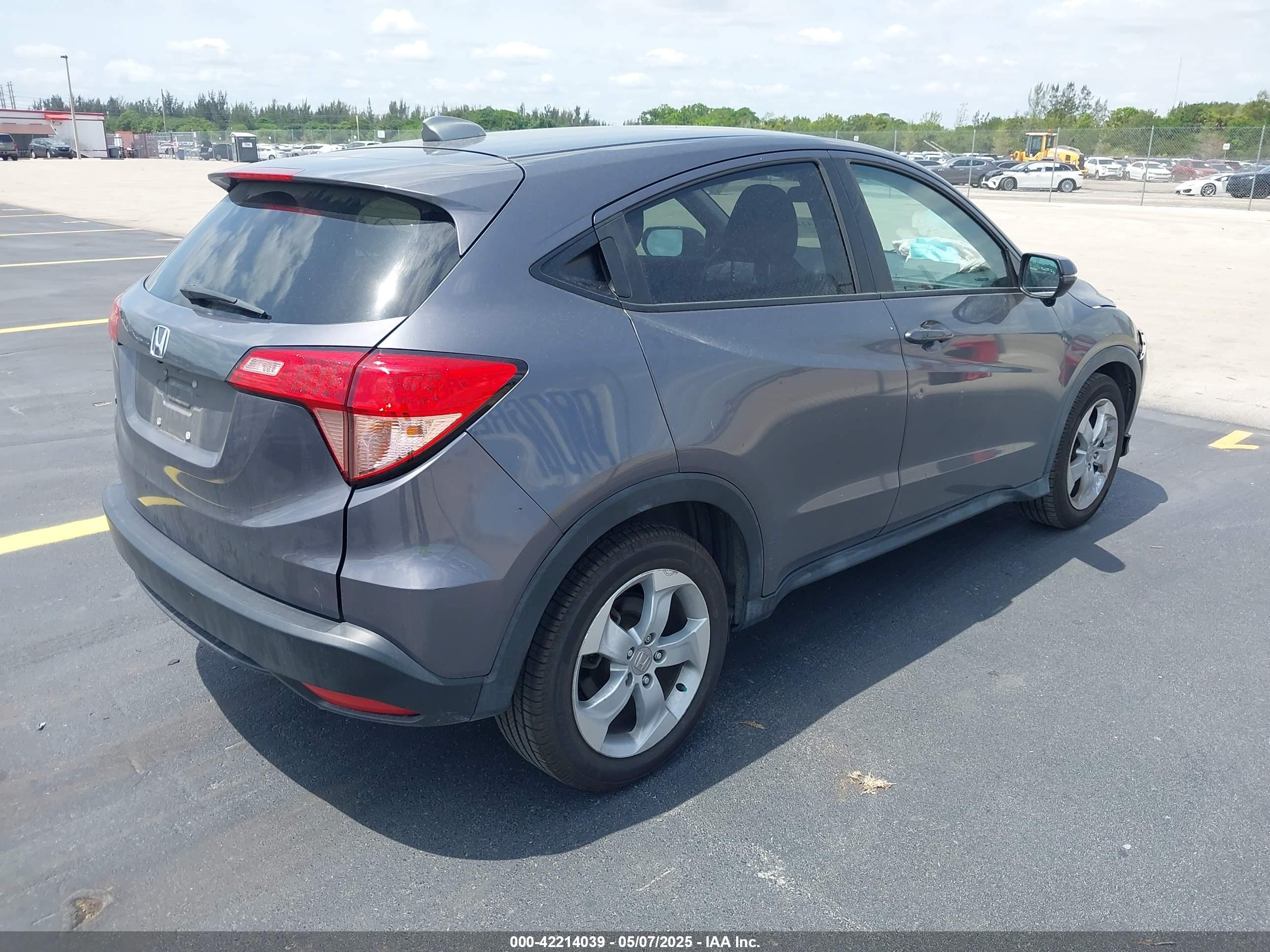 HONDA HR-V image 4