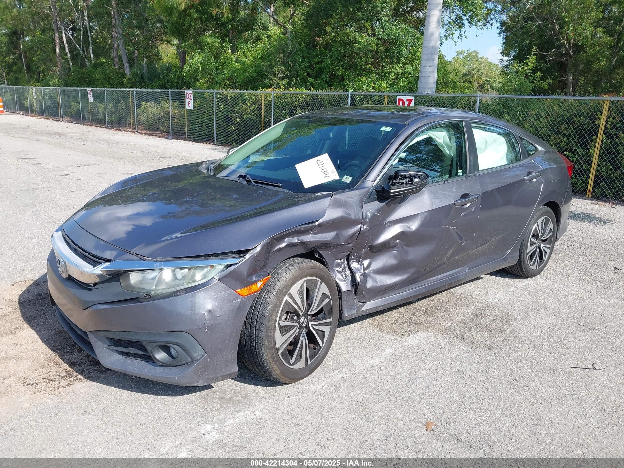 HONDA CIVIC image 2