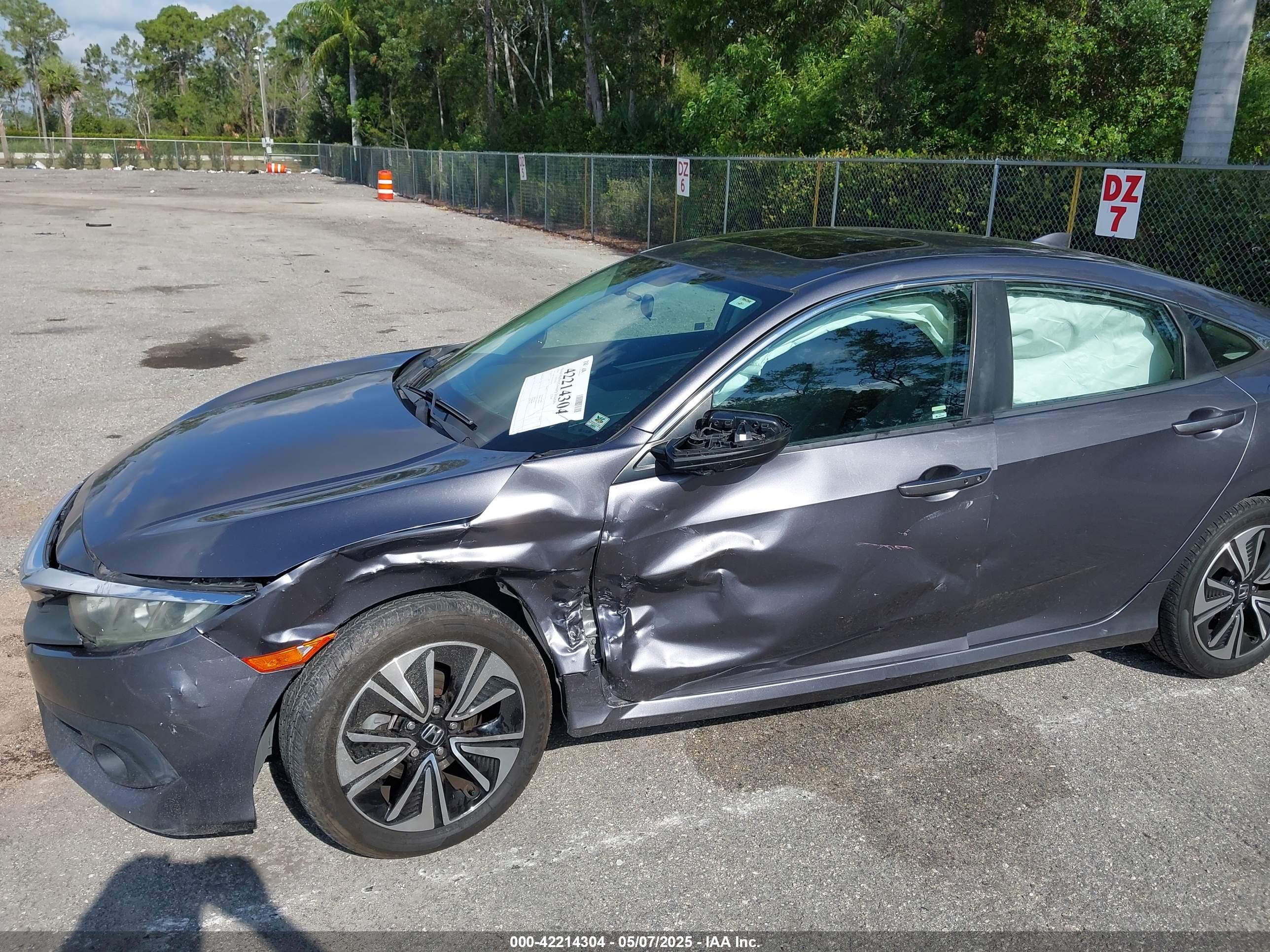 HONDA CIVIC image 6