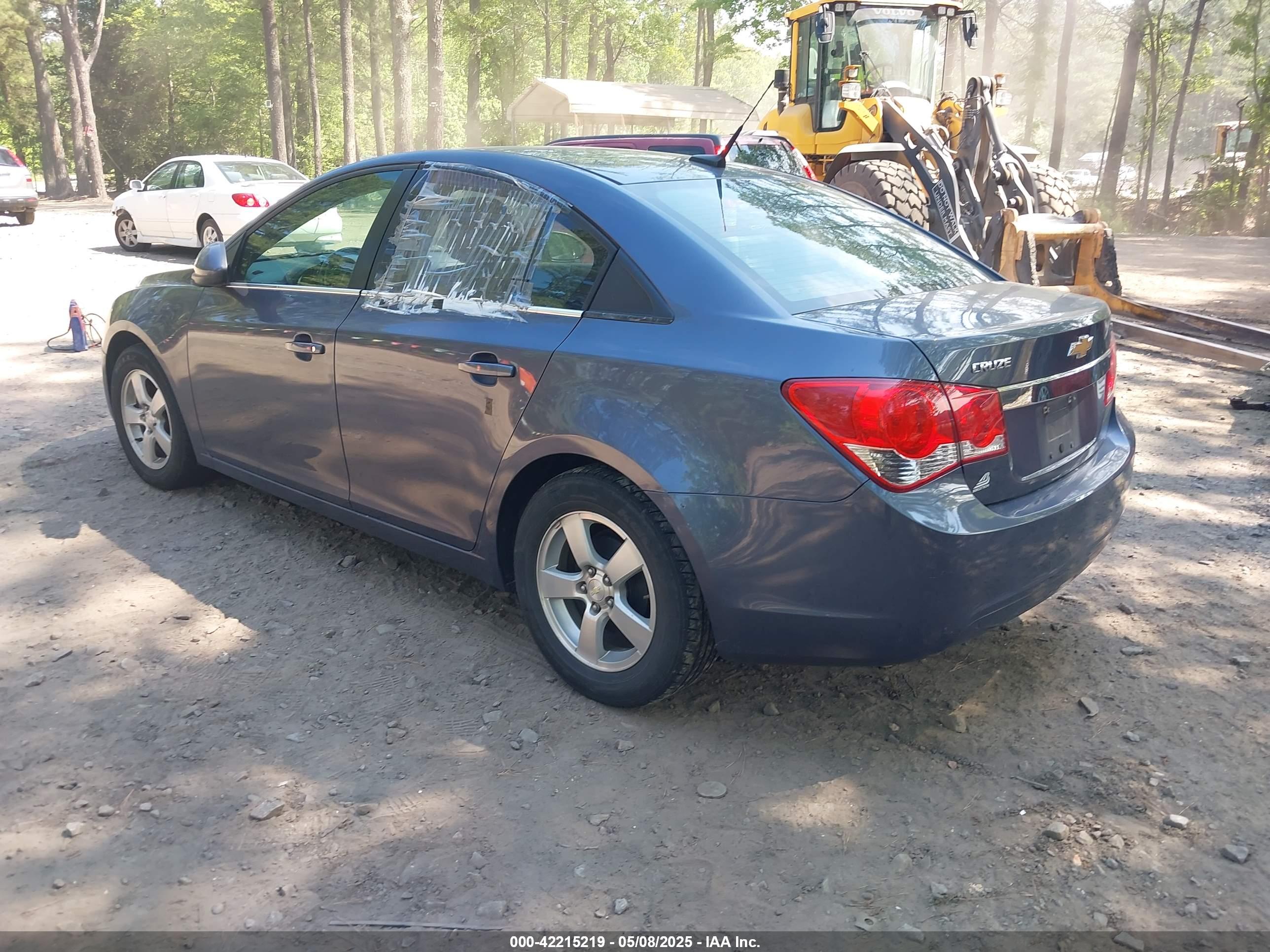 CHEVROLET CRUZE image 3