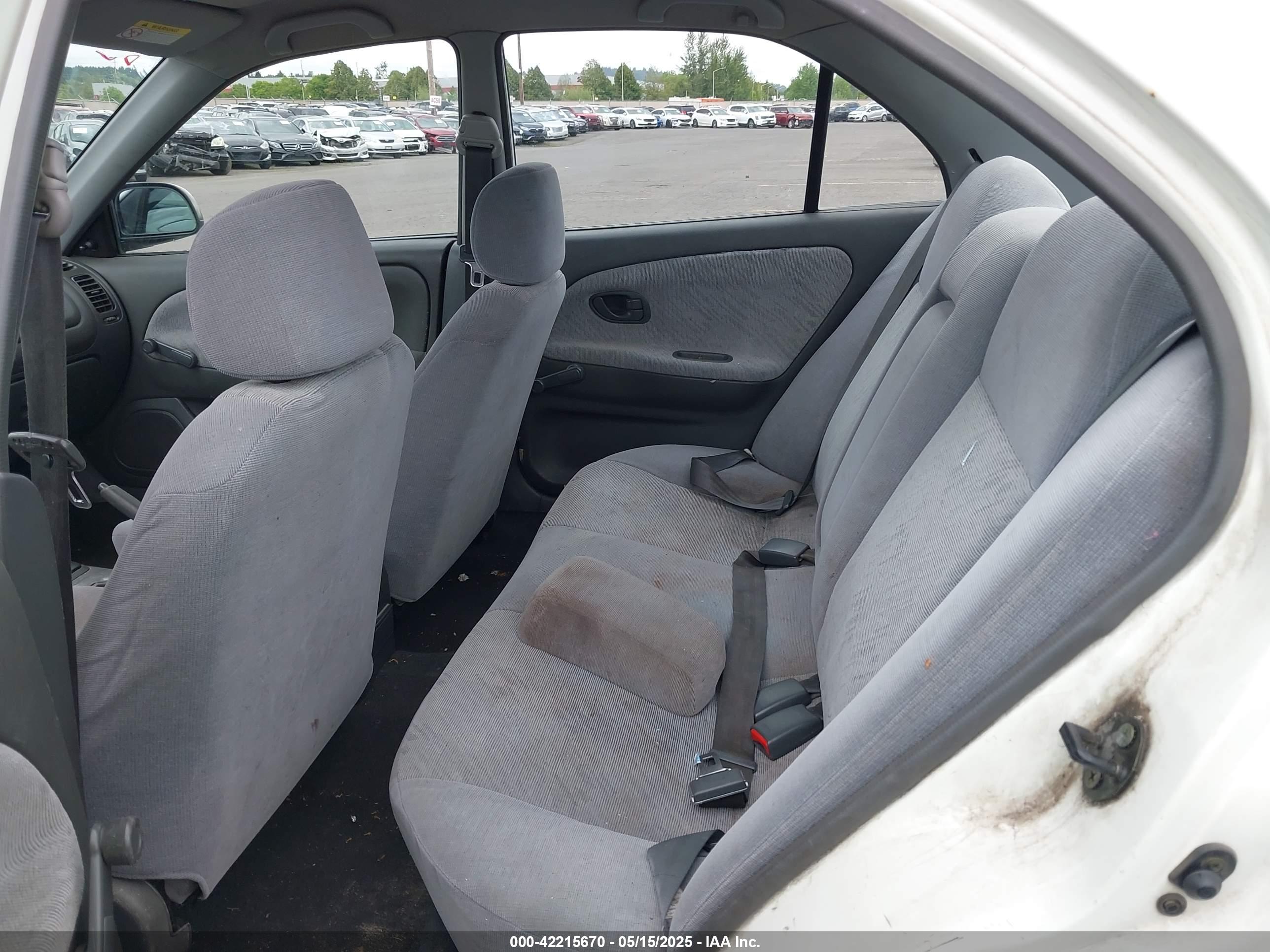 MITSUBISHI MIRAGE image 8