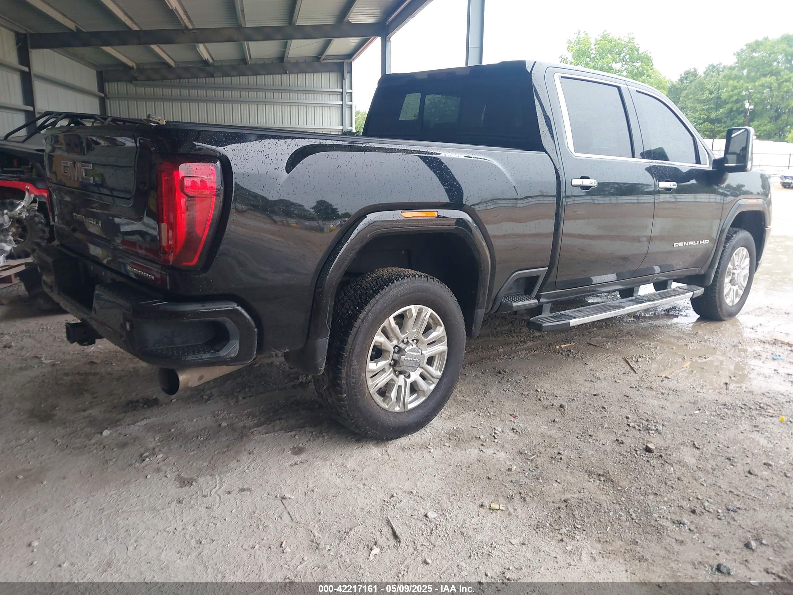 GMC SIERRA image 4