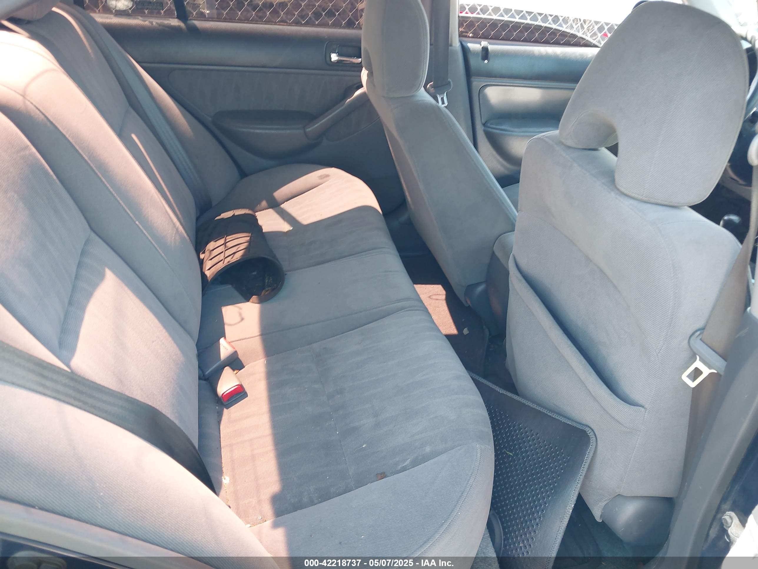 HONDA CIVIC image 8