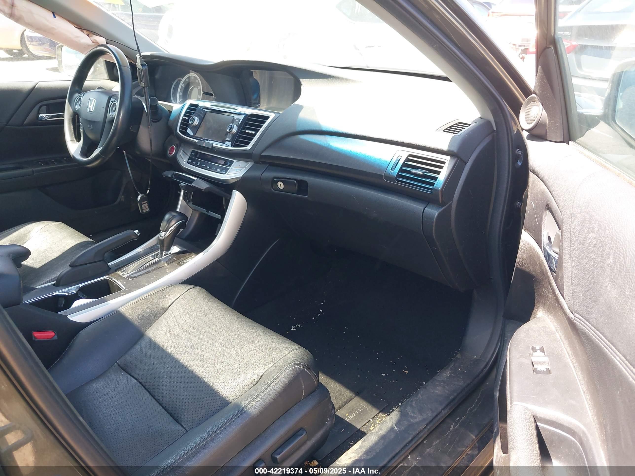 HONDA ACCORD image 5