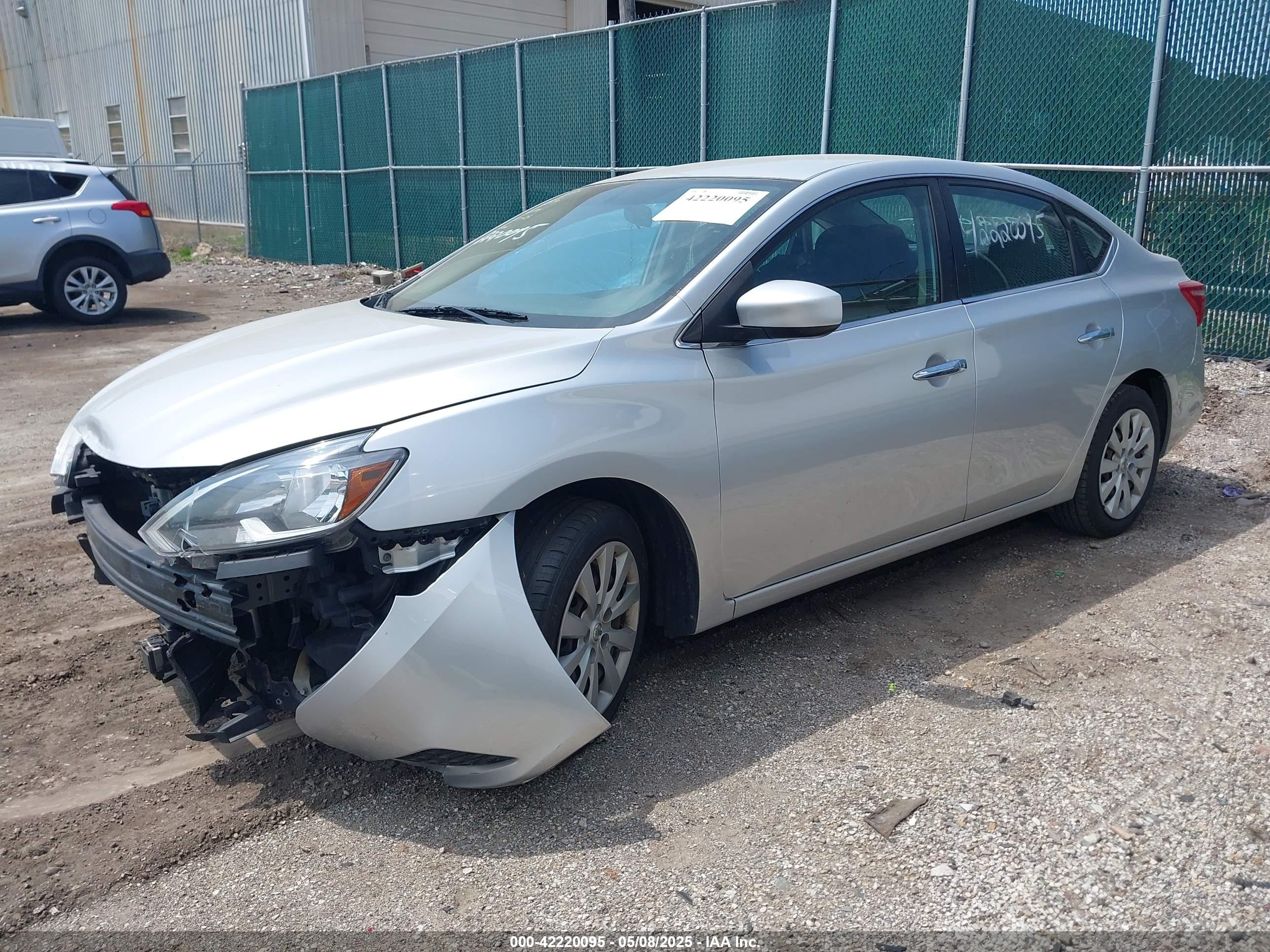 NISSAN SENTRA image 2