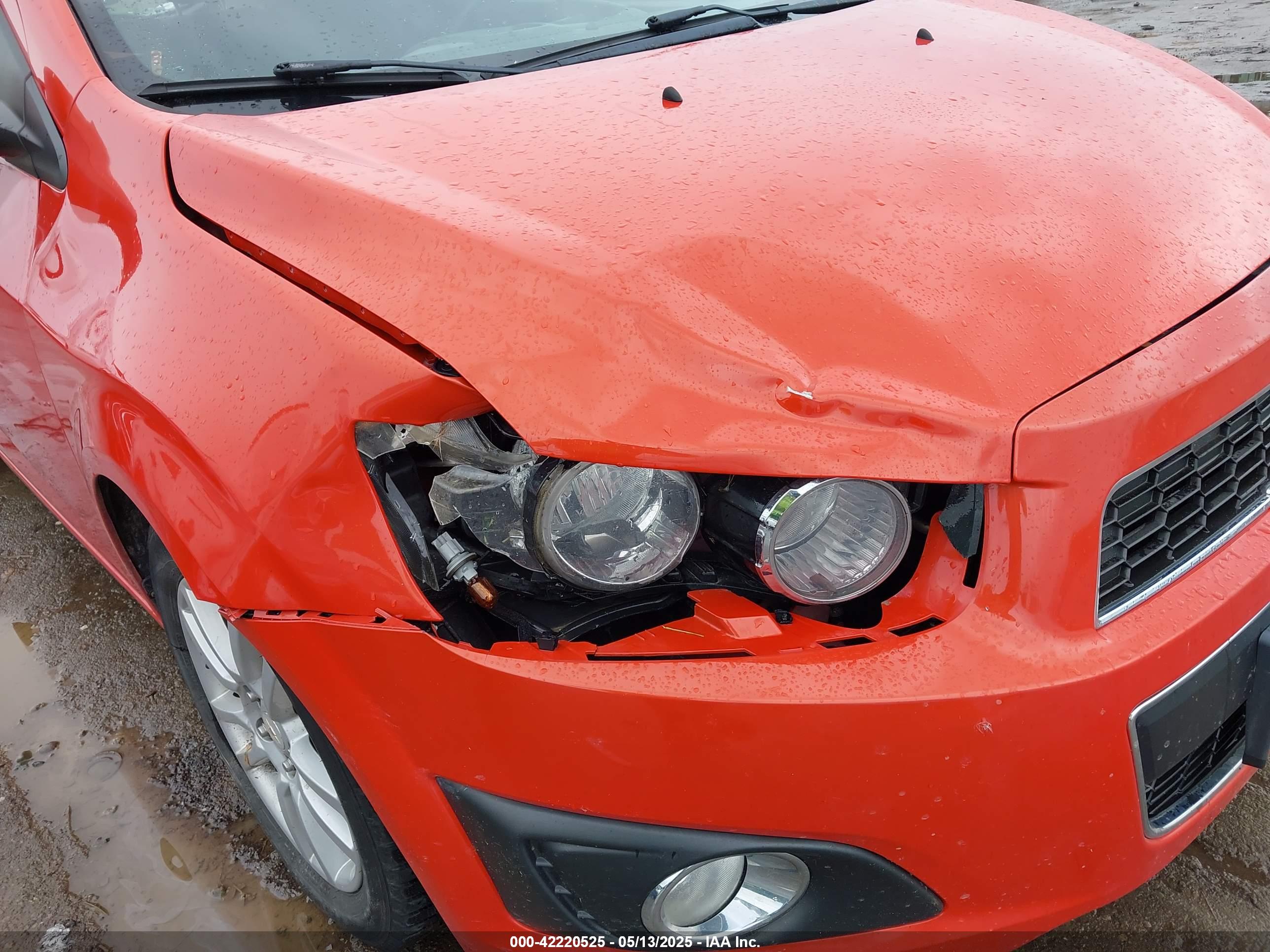 CHEVROLET SONIC image 6