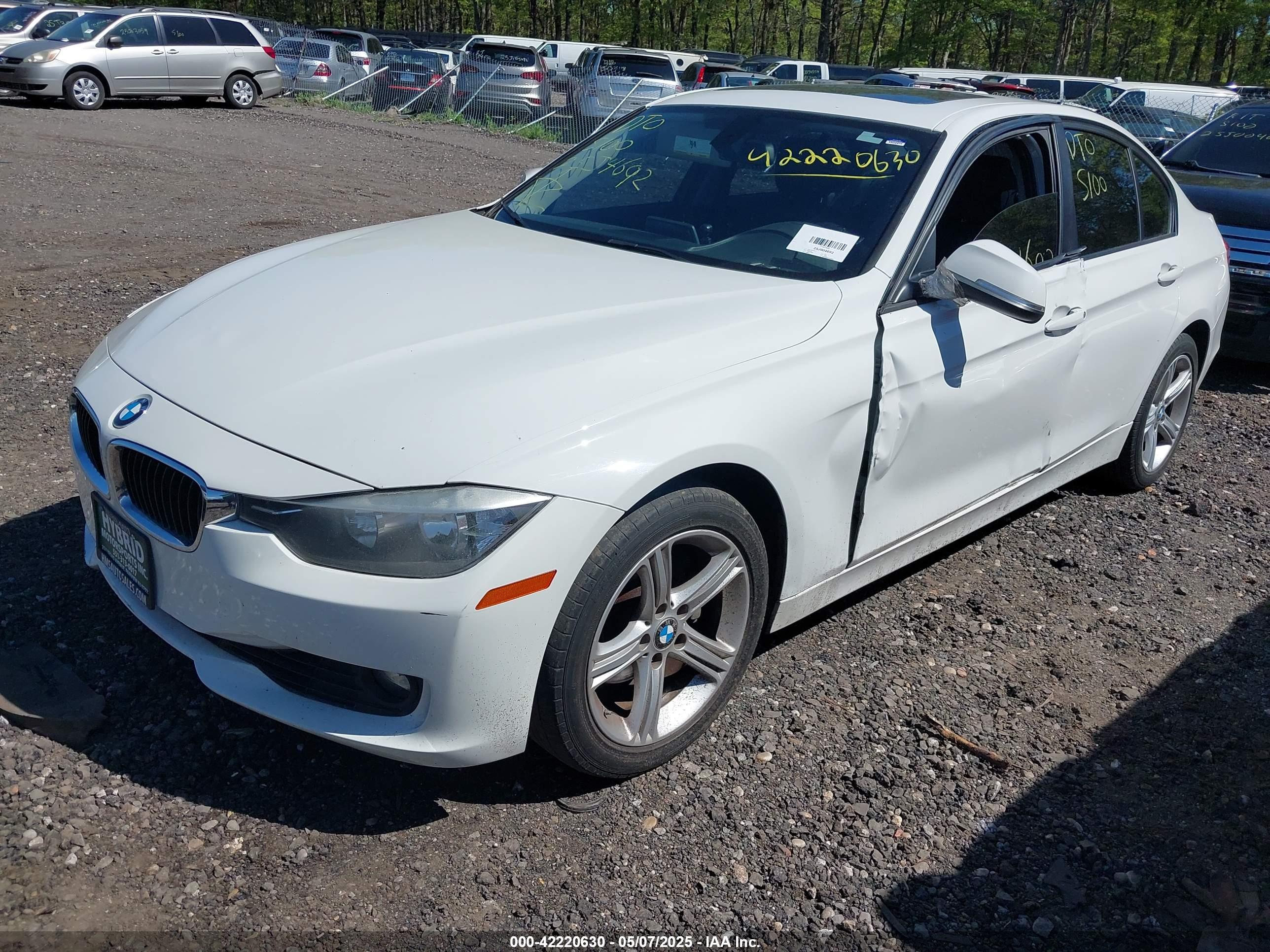 BMW 3 image 2