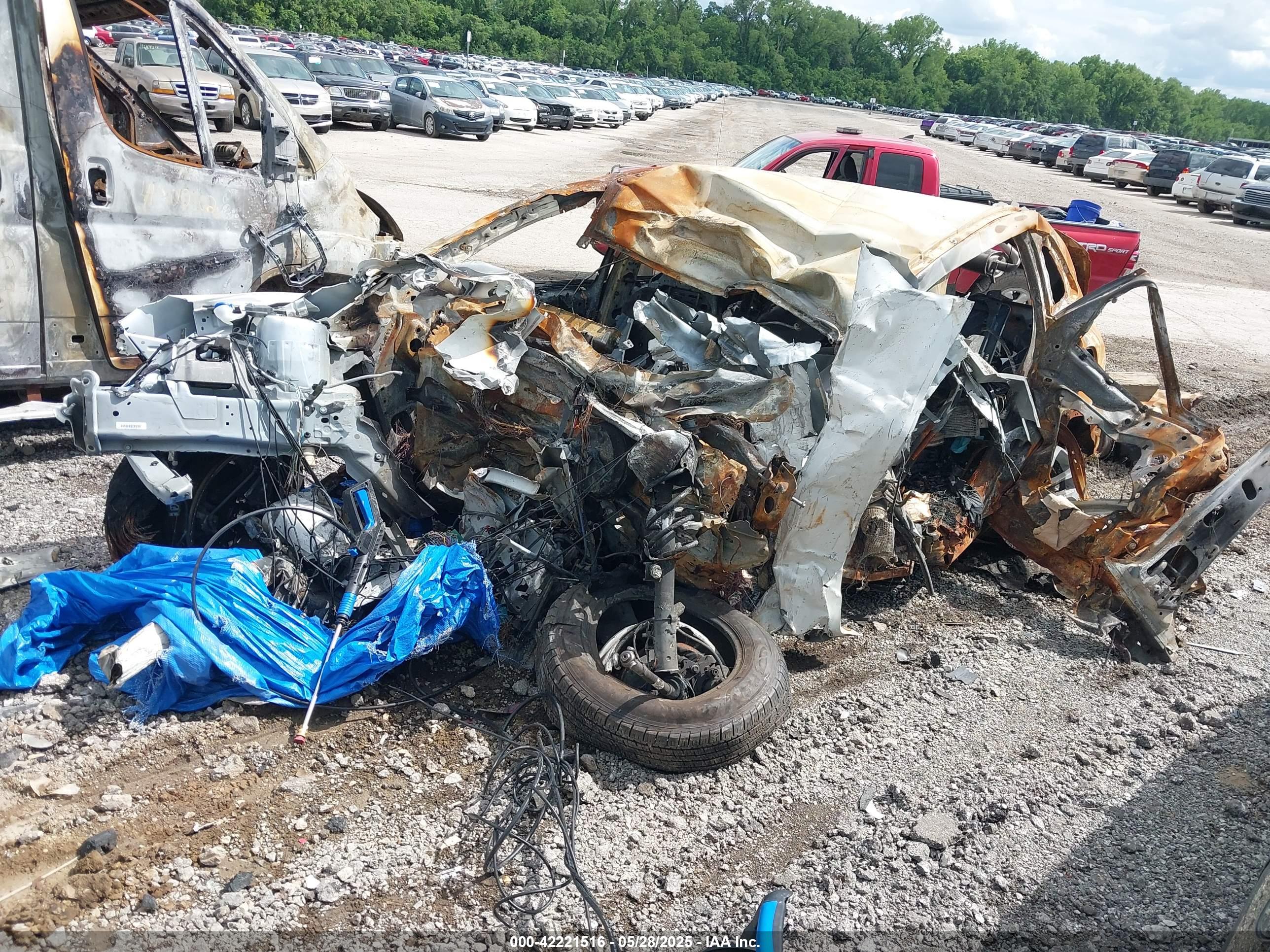 FORD ESCAPE image 2