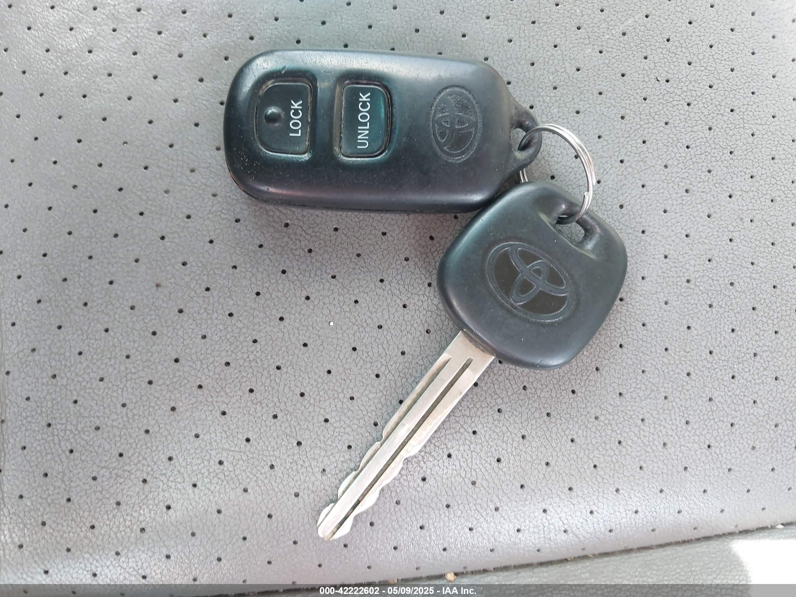 TOYOTA HIGHLANDER image 11
