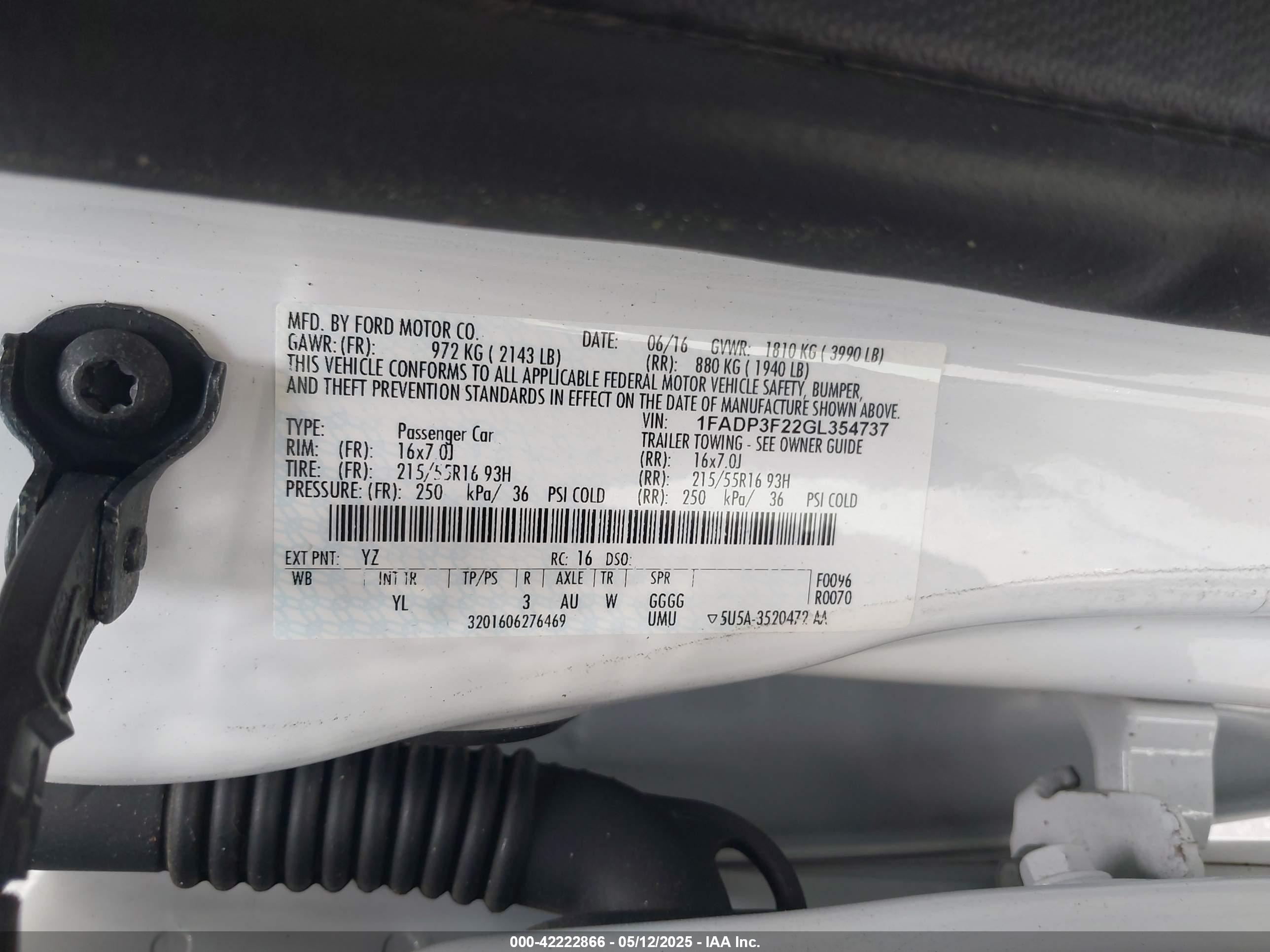 FORD FOCUS image 9