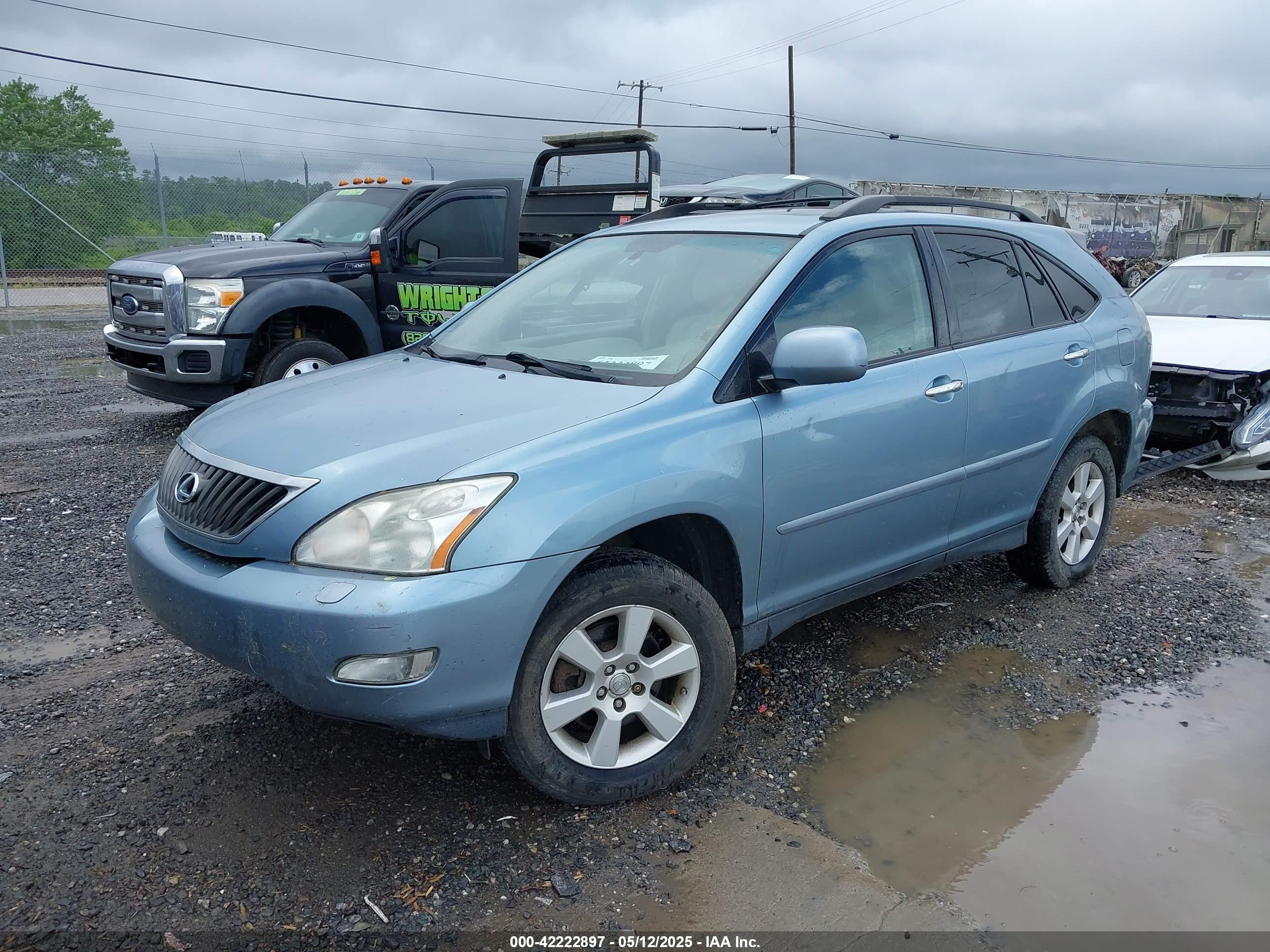 LEXUS RX image 2
