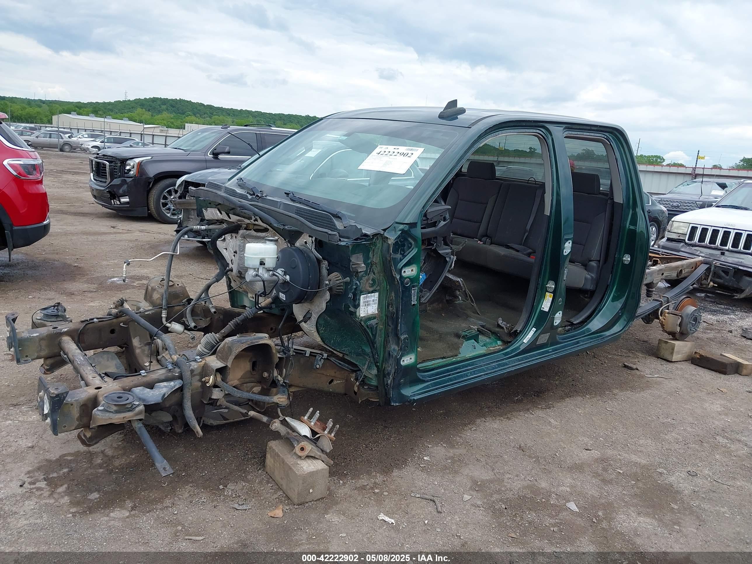 CHEVROLET SILVERADO image 6