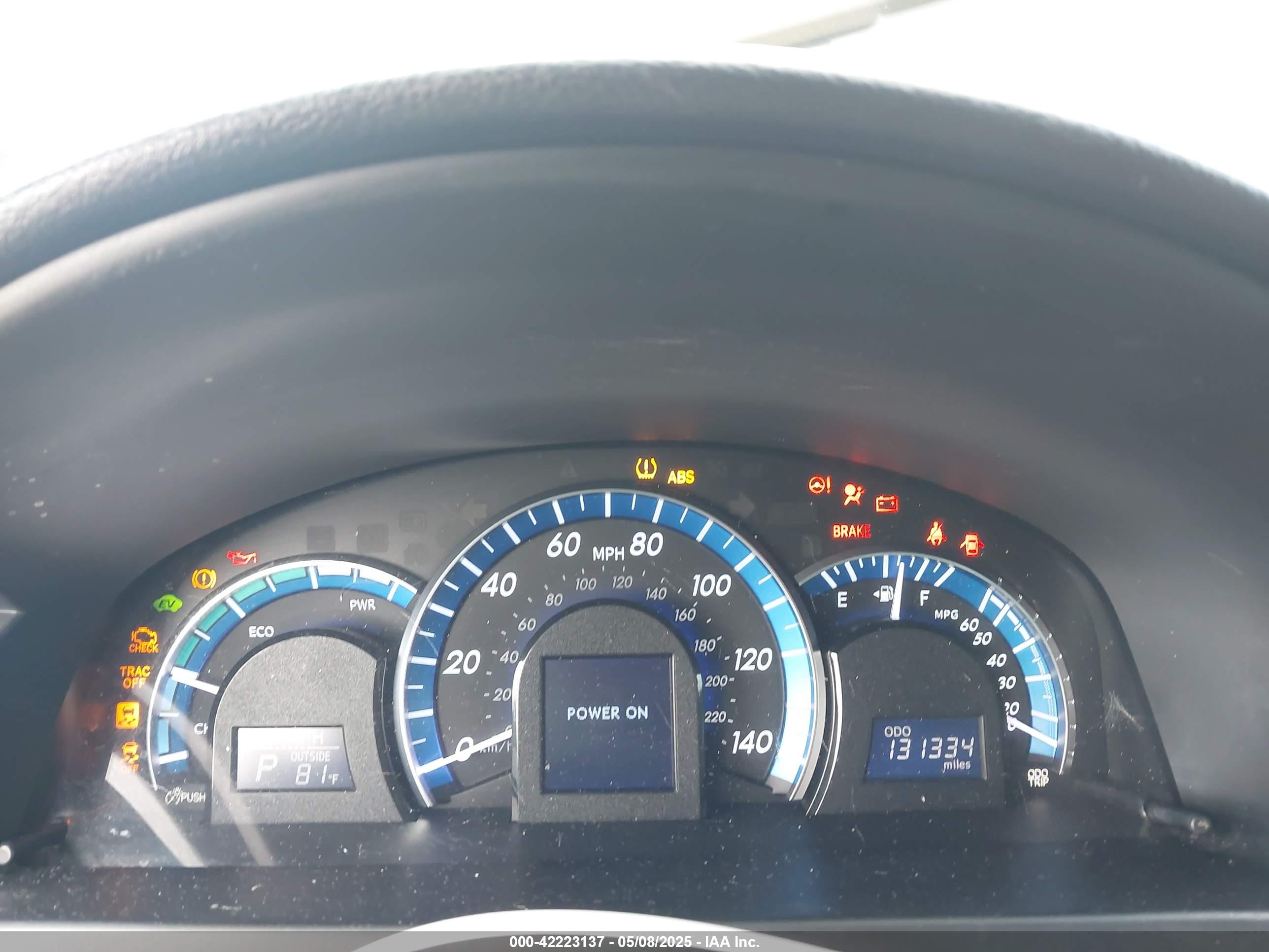 TOYOTA CAMRY image 7