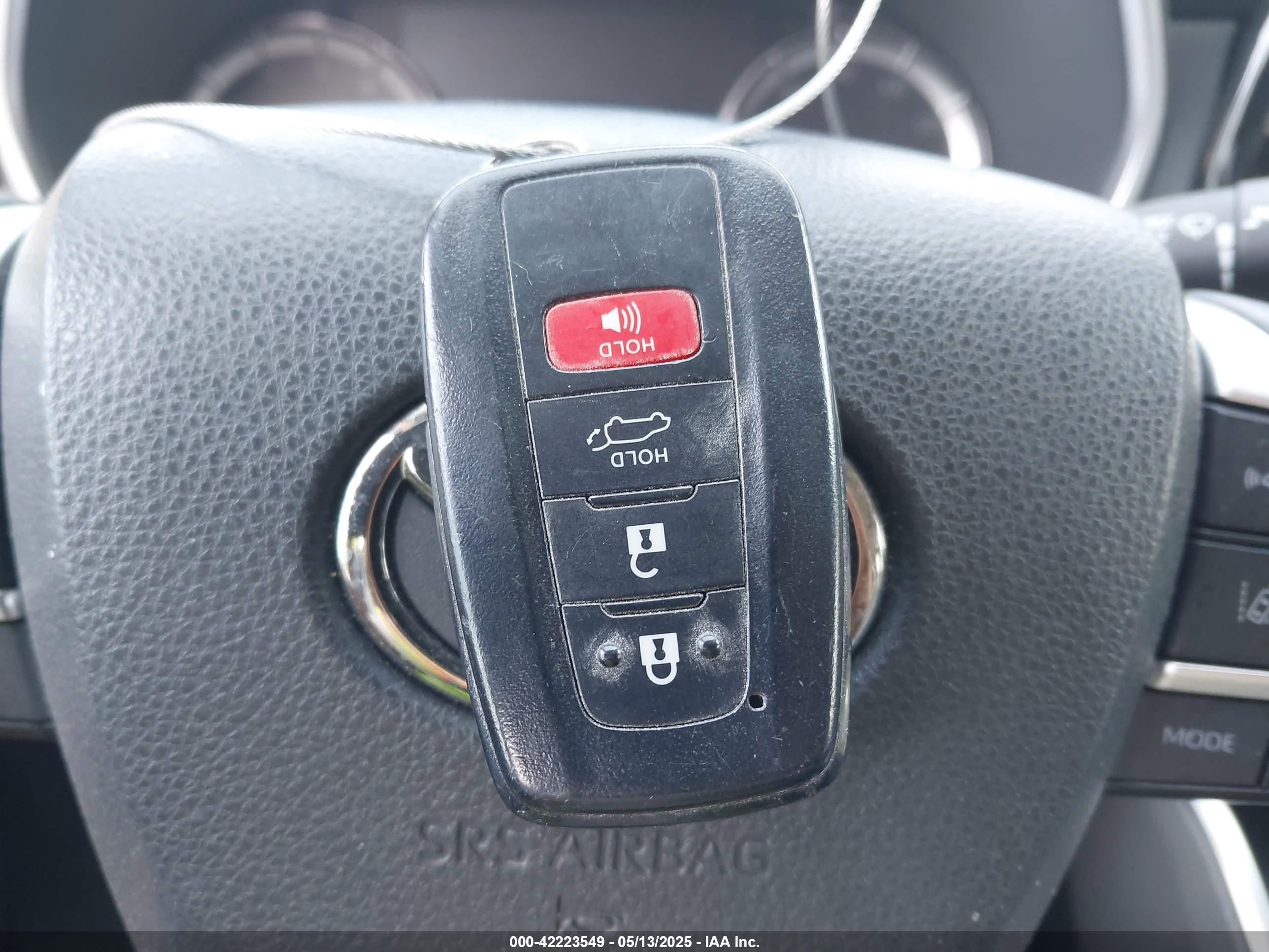 TOYOTA HIGHLANDER image 11