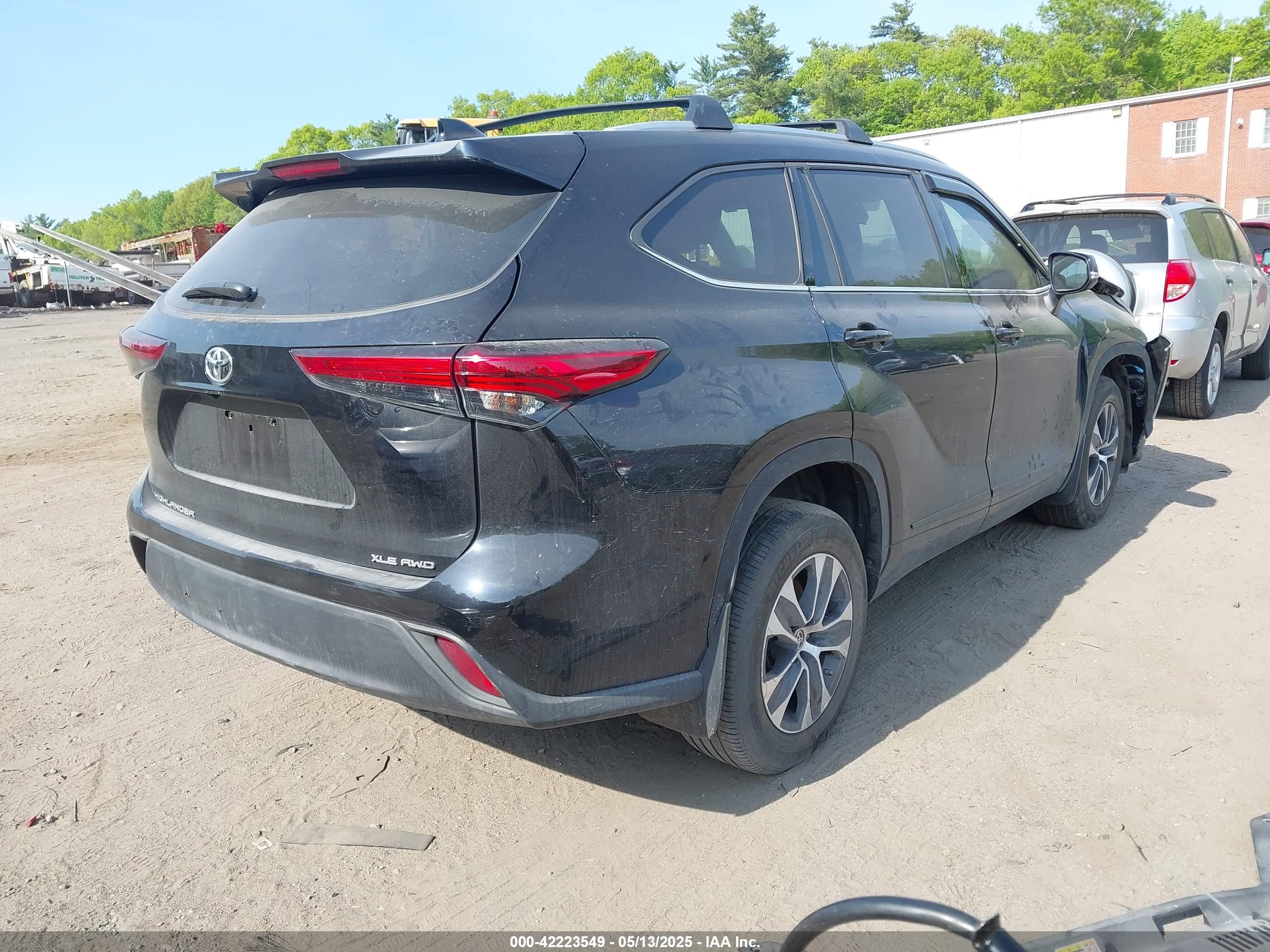 TOYOTA HIGHLANDER image 4