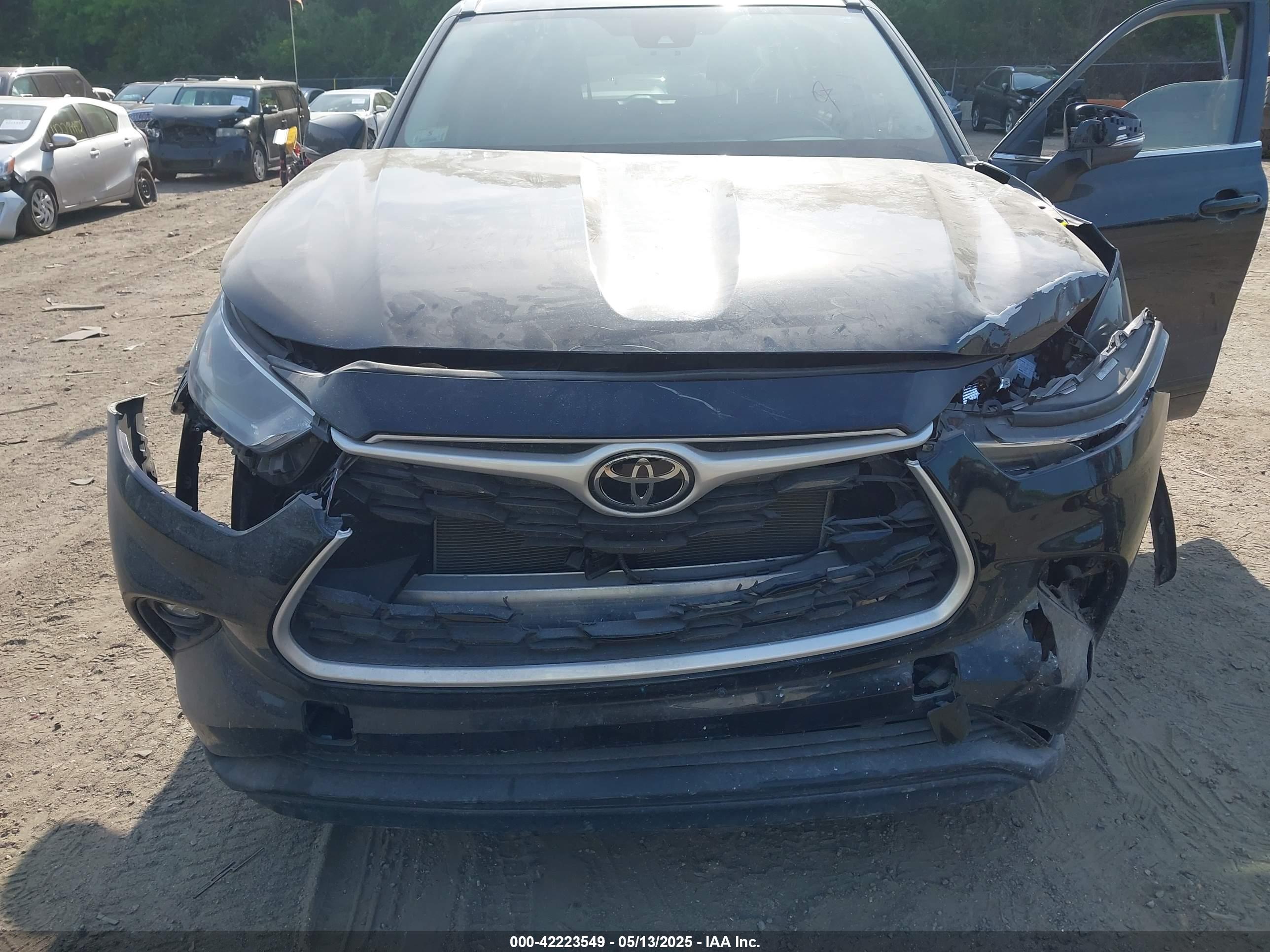 TOYOTA HIGHLANDER image 6