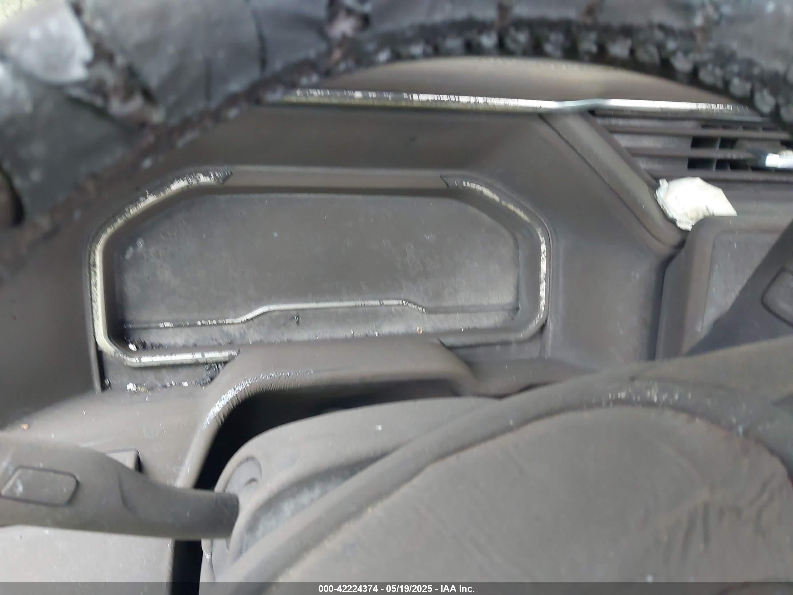 GMC SIERRA image 6