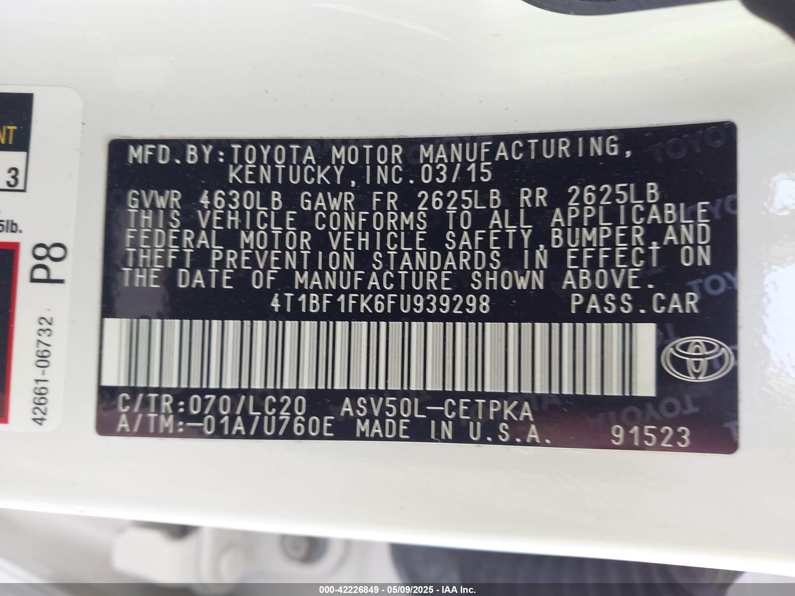 TOYOTA CAMRY image 9