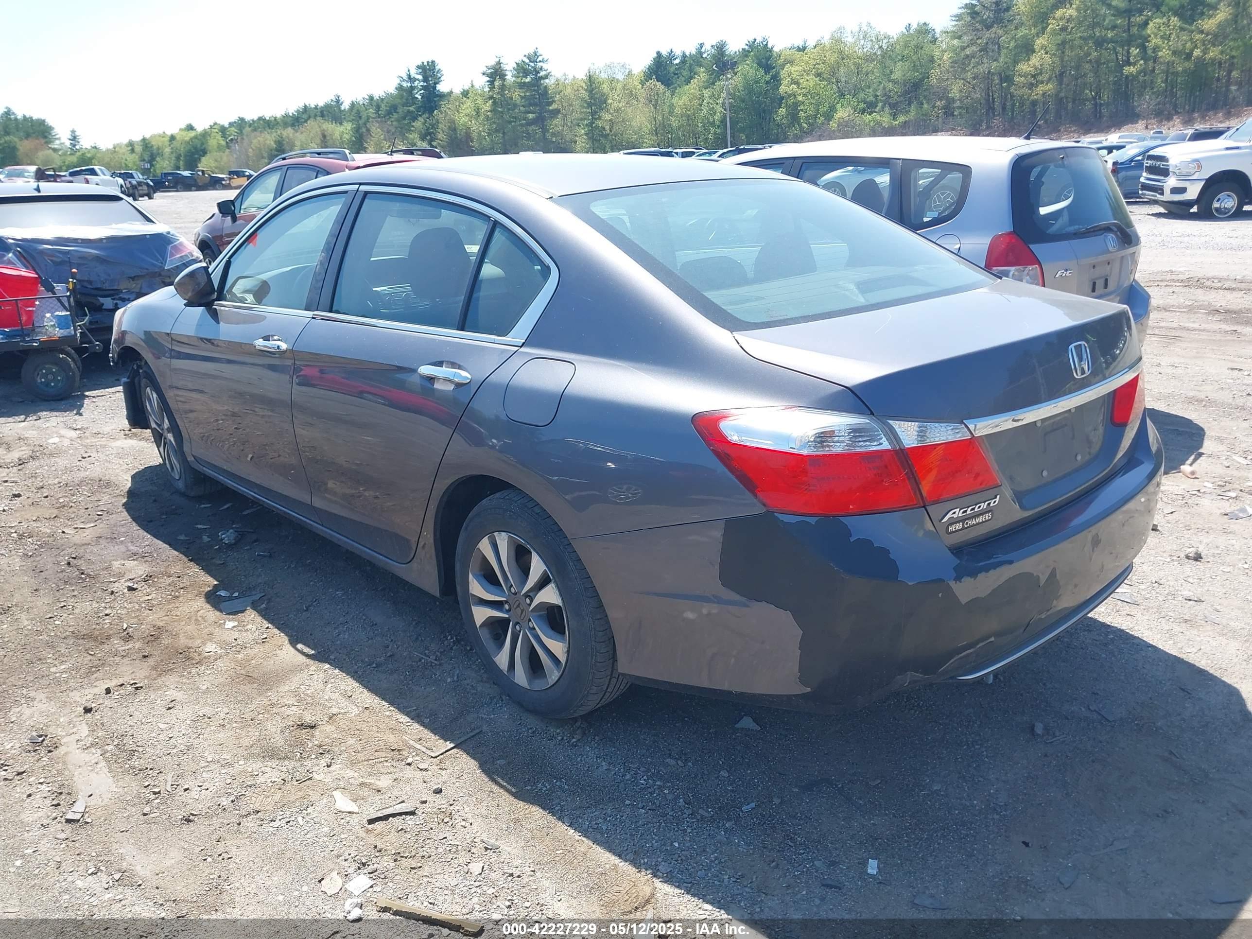 HONDA ACCORD image 3