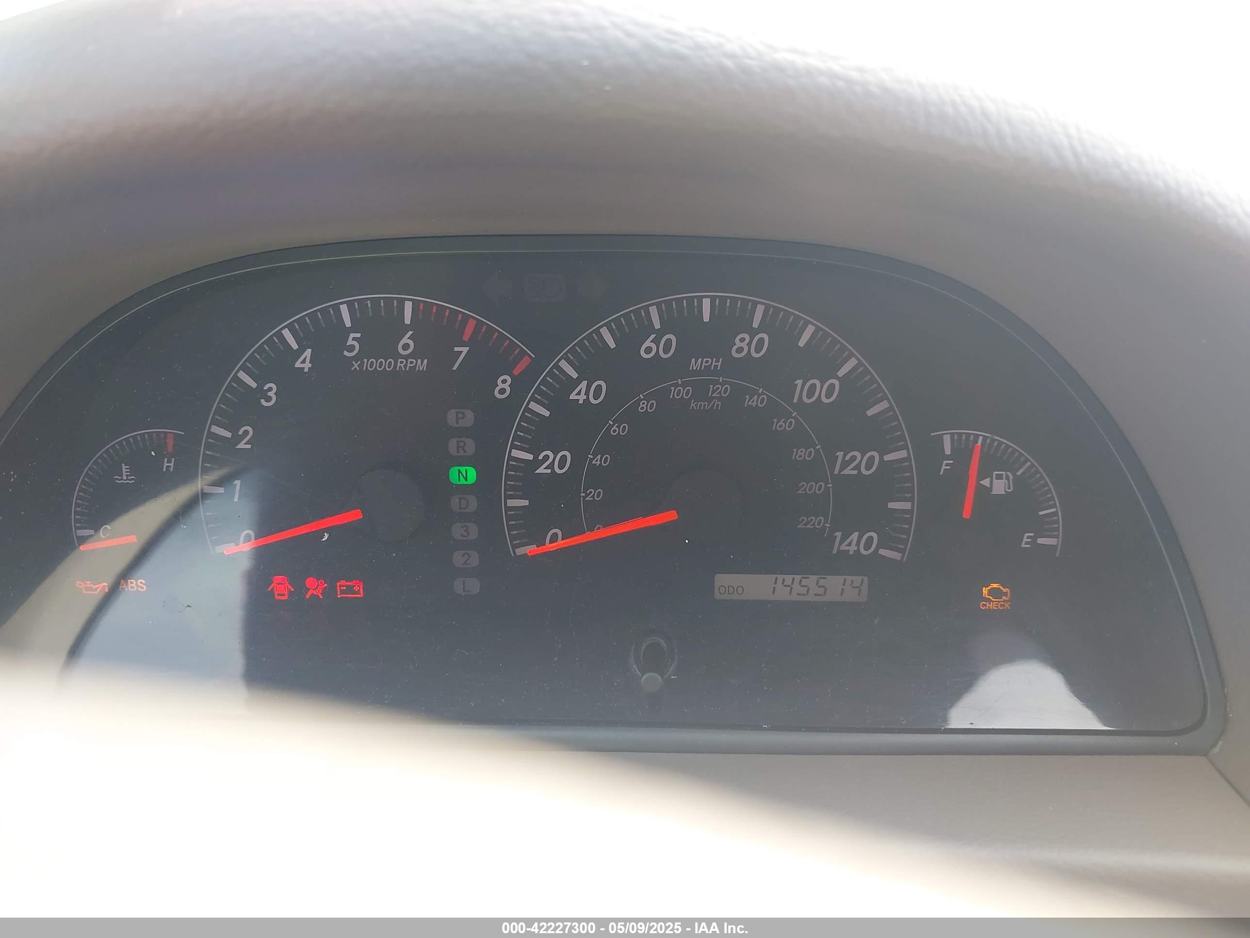 TOYOTA CAMRY image 7