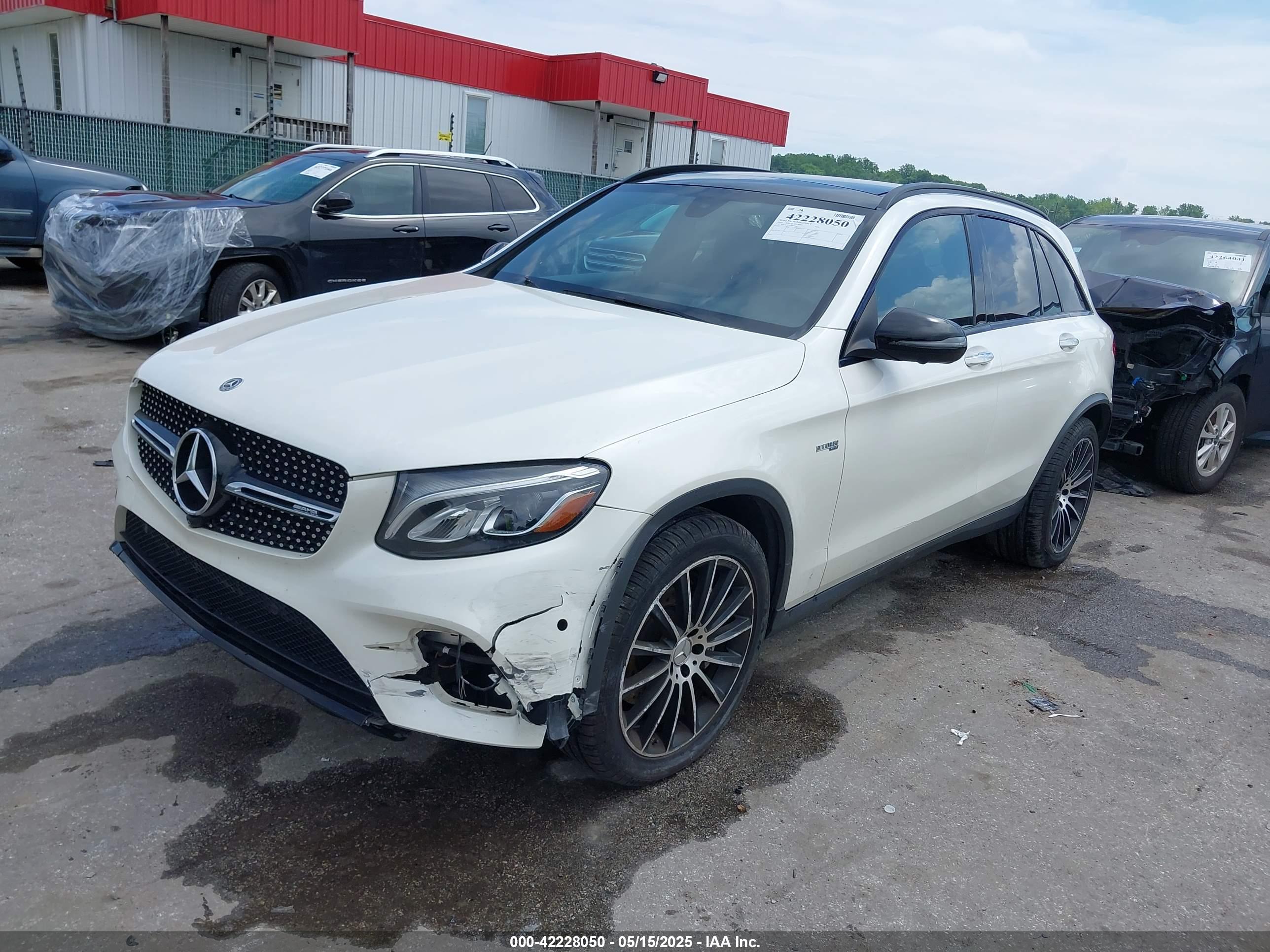 MERCEDES-BENZ AMG image 2