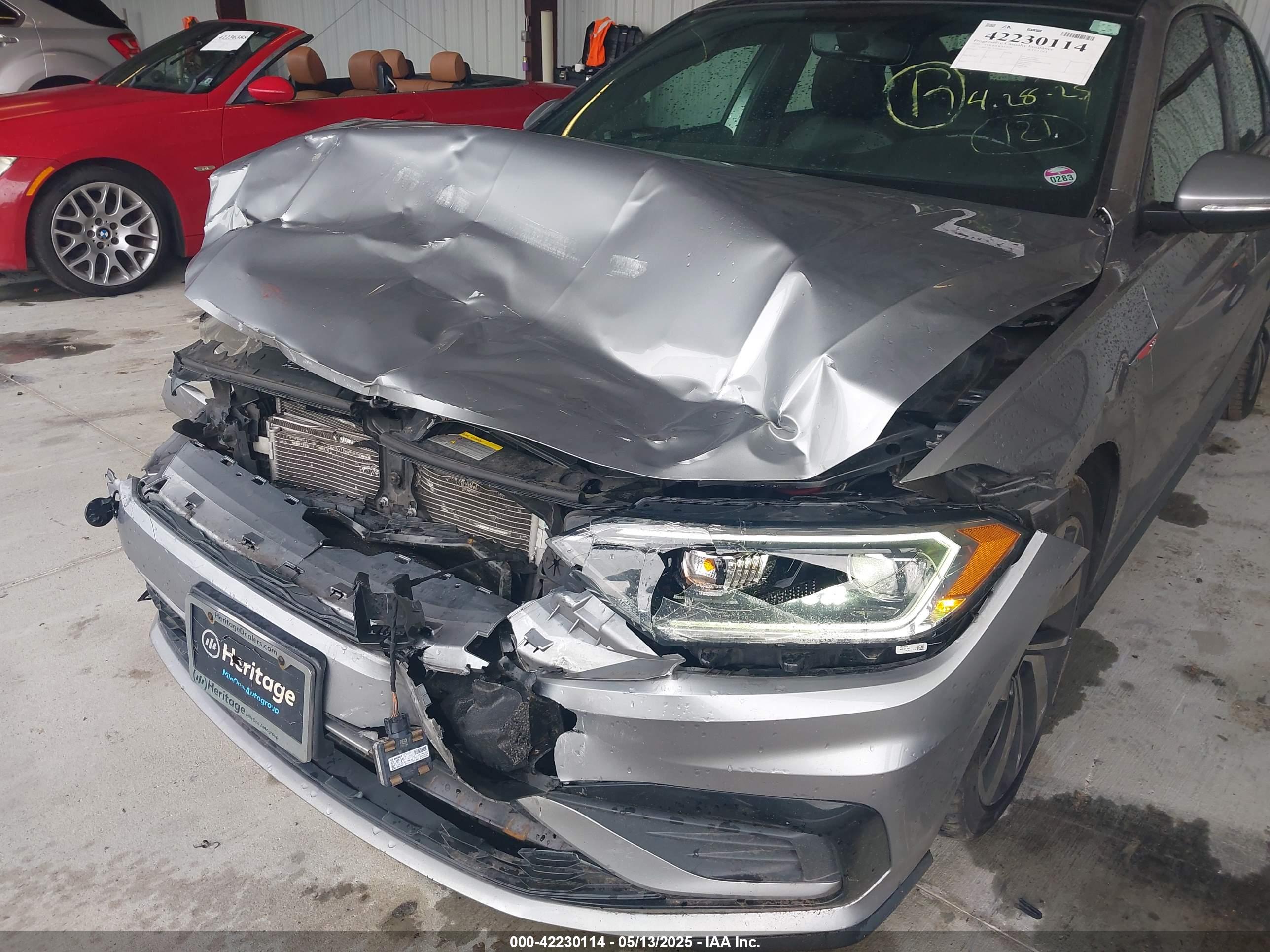 VOLKSWAGEN JETTA image 6