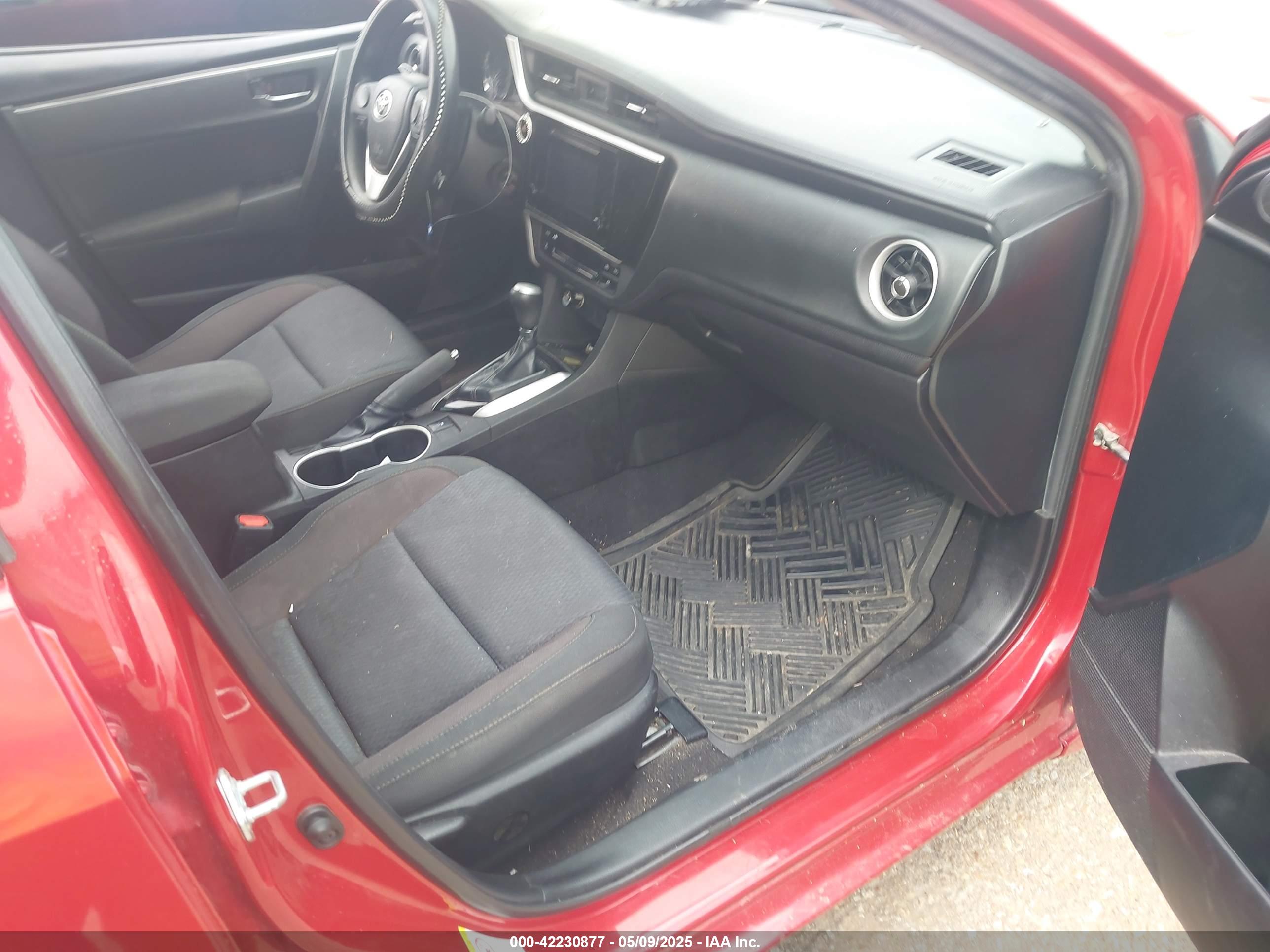 TOYOTA COROLLA image 5