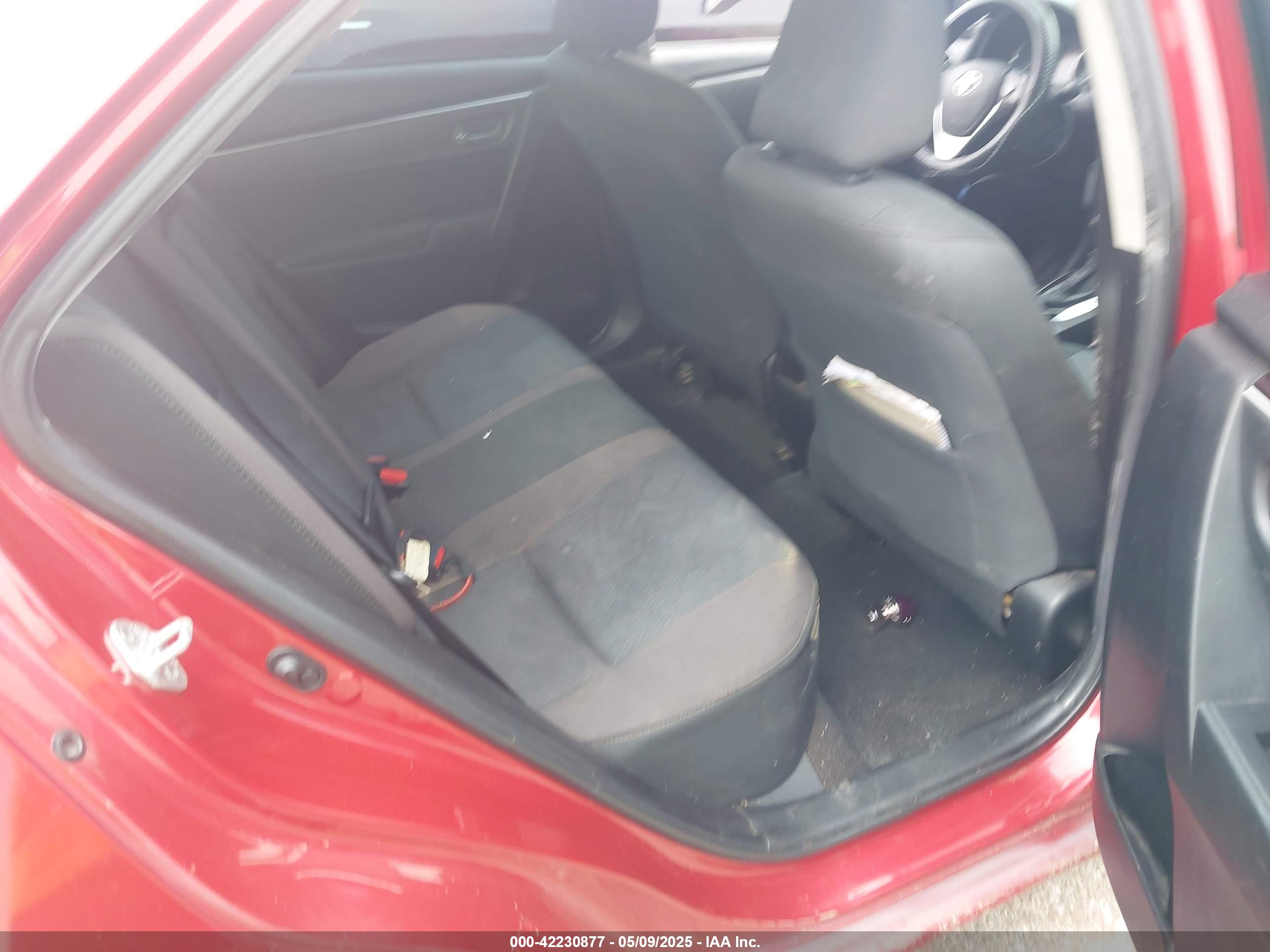 TOYOTA COROLLA image 8