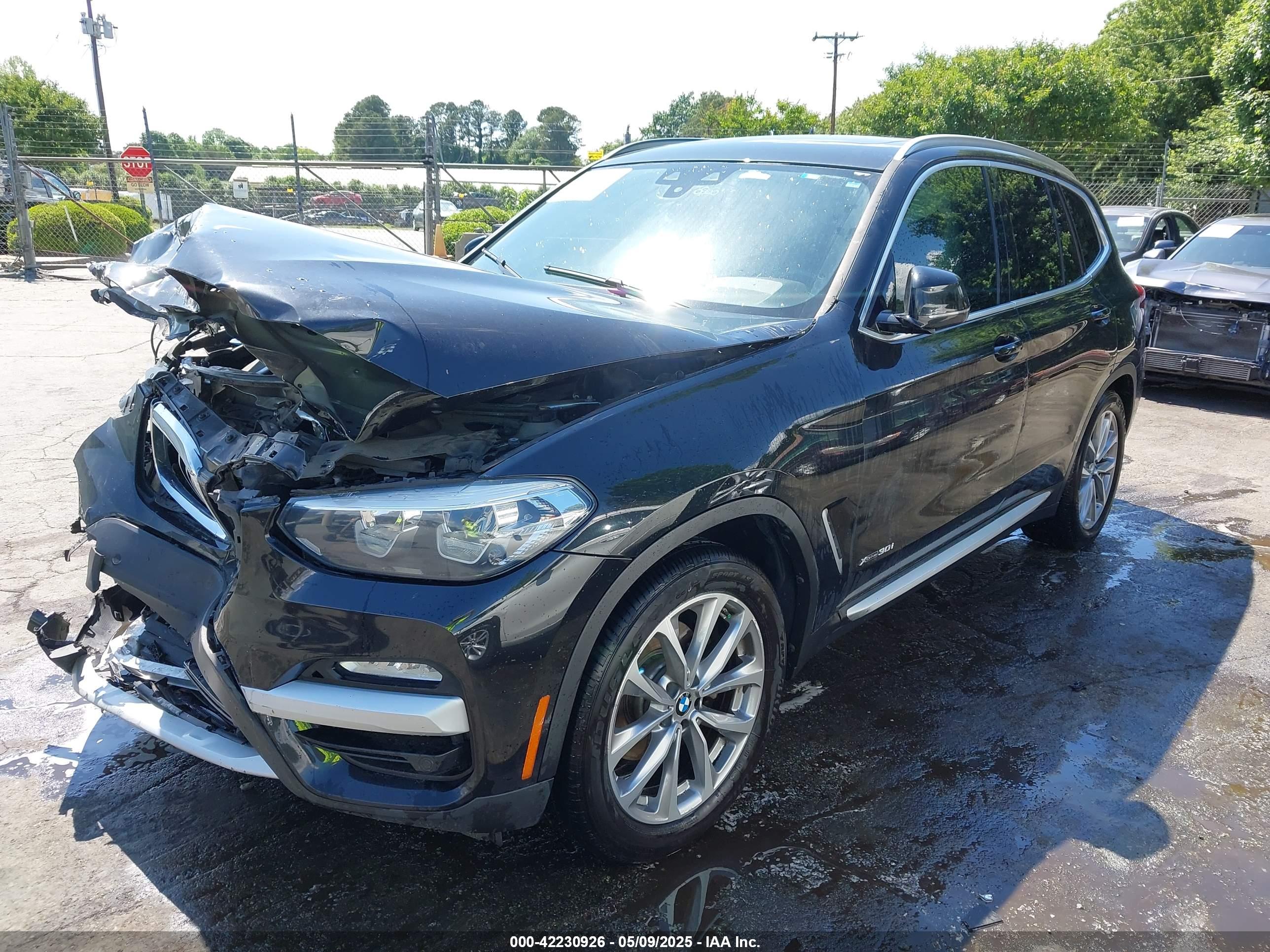 BMW X3 image 2