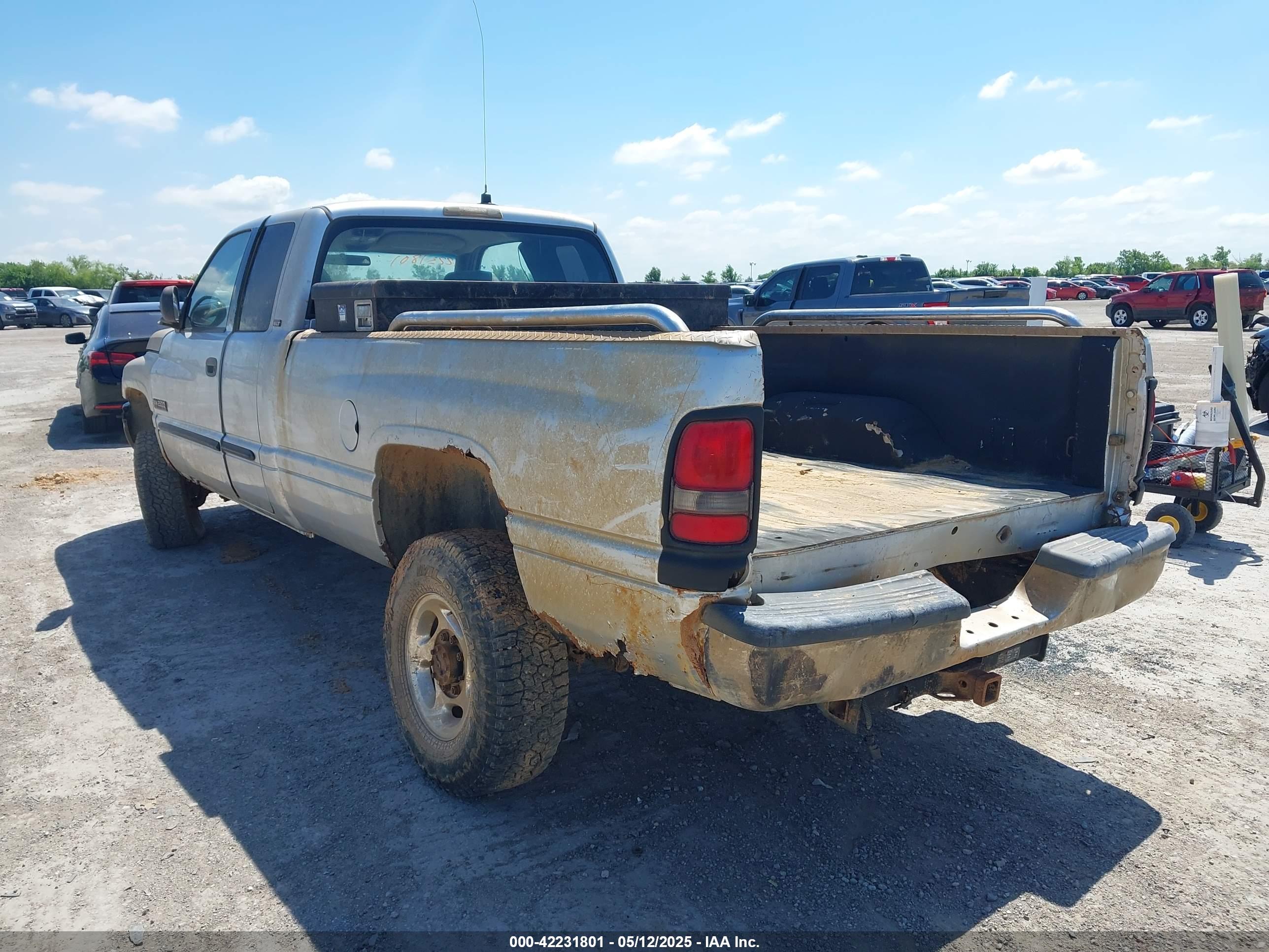 DODGE RAM image 3