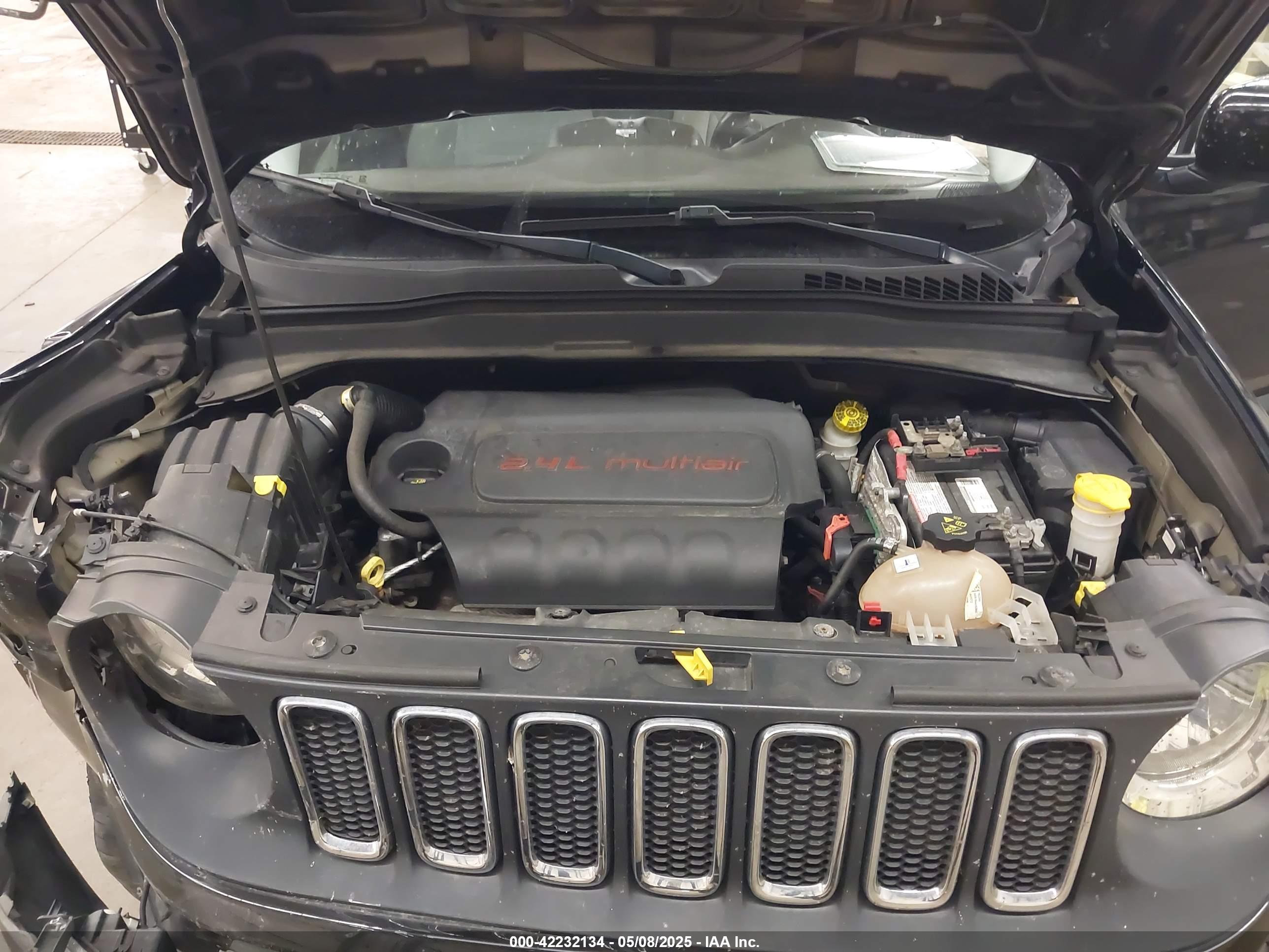 JEEP RENEGADE image 10