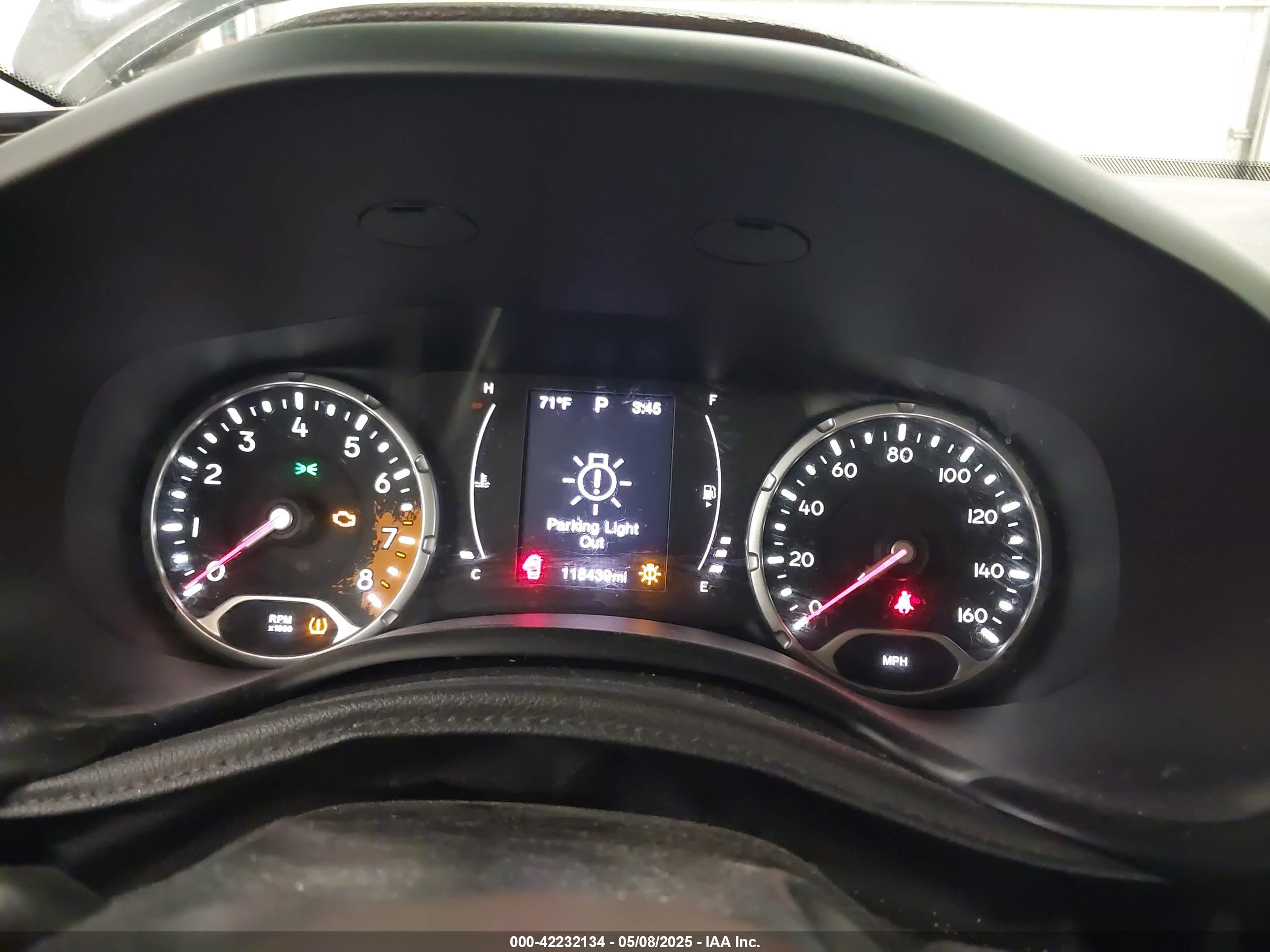 JEEP RENEGADE image 7