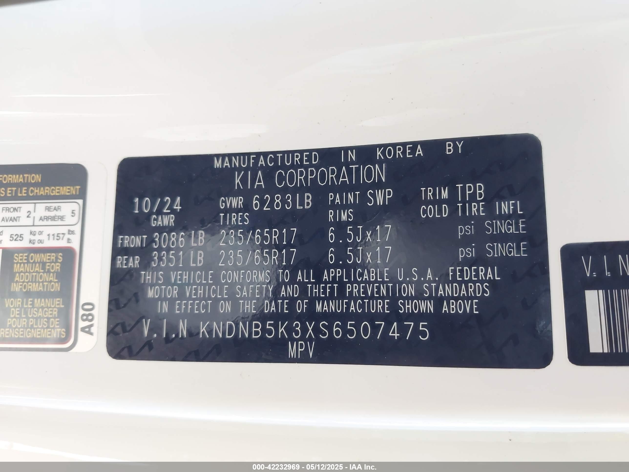 KIA CARNIVAL image 9