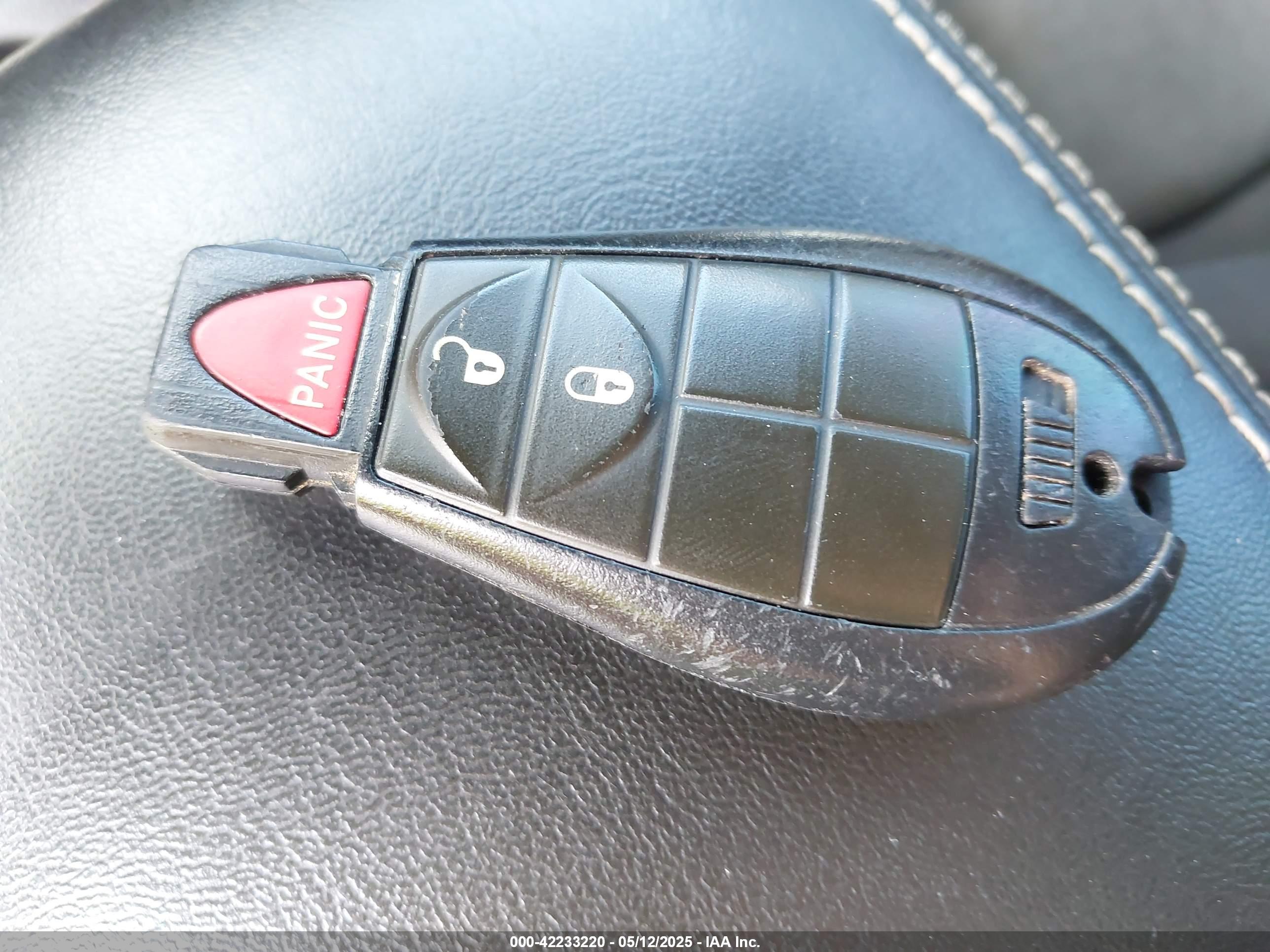 JEEP CHEROKEE image 11