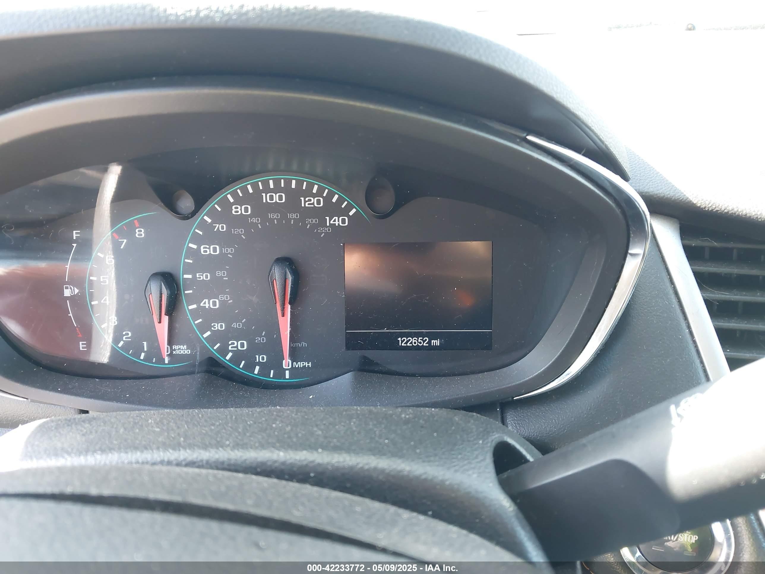 CHEVROLET TRAX image 7