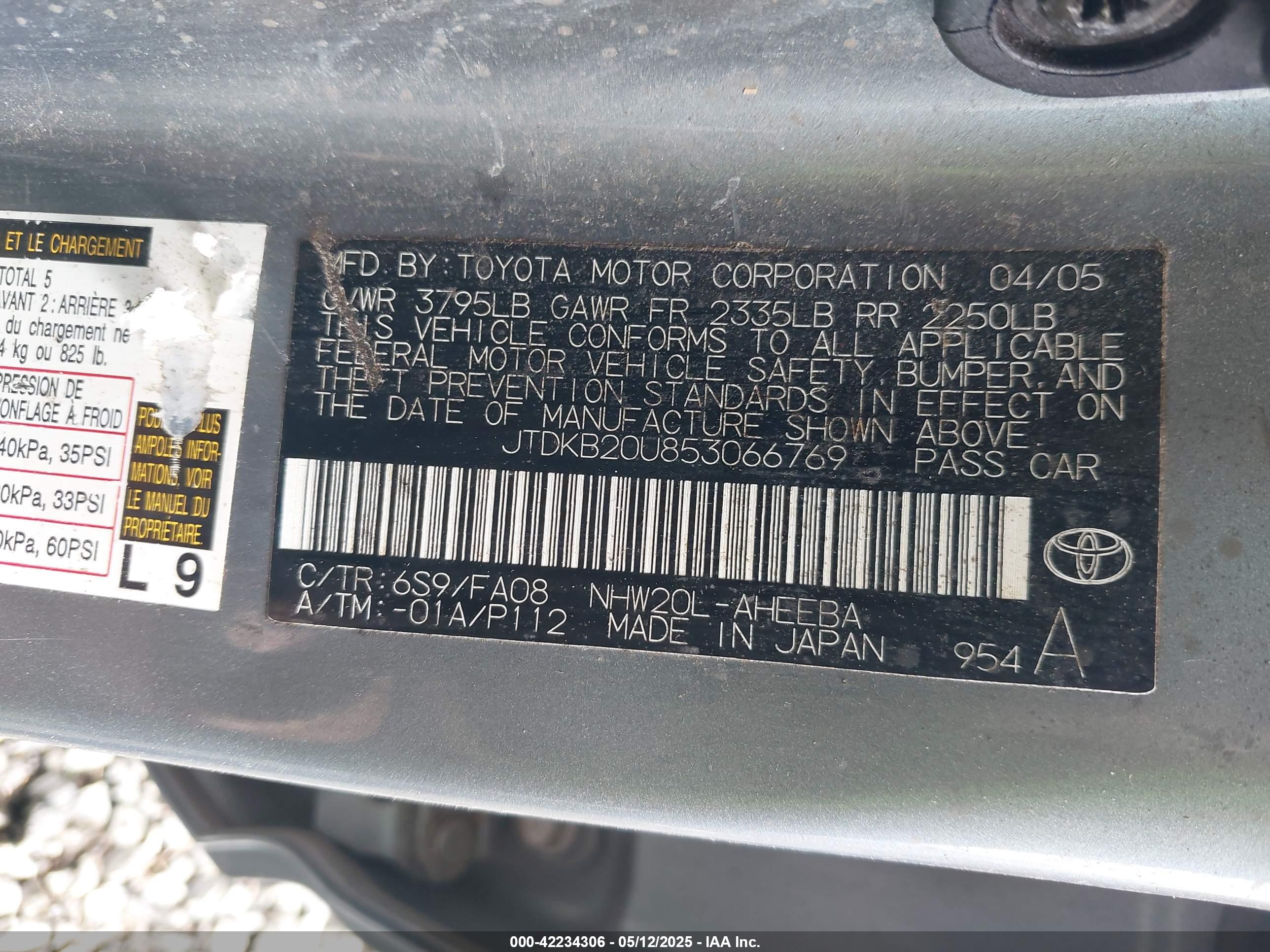 TOYOTA PRIUS image 9
