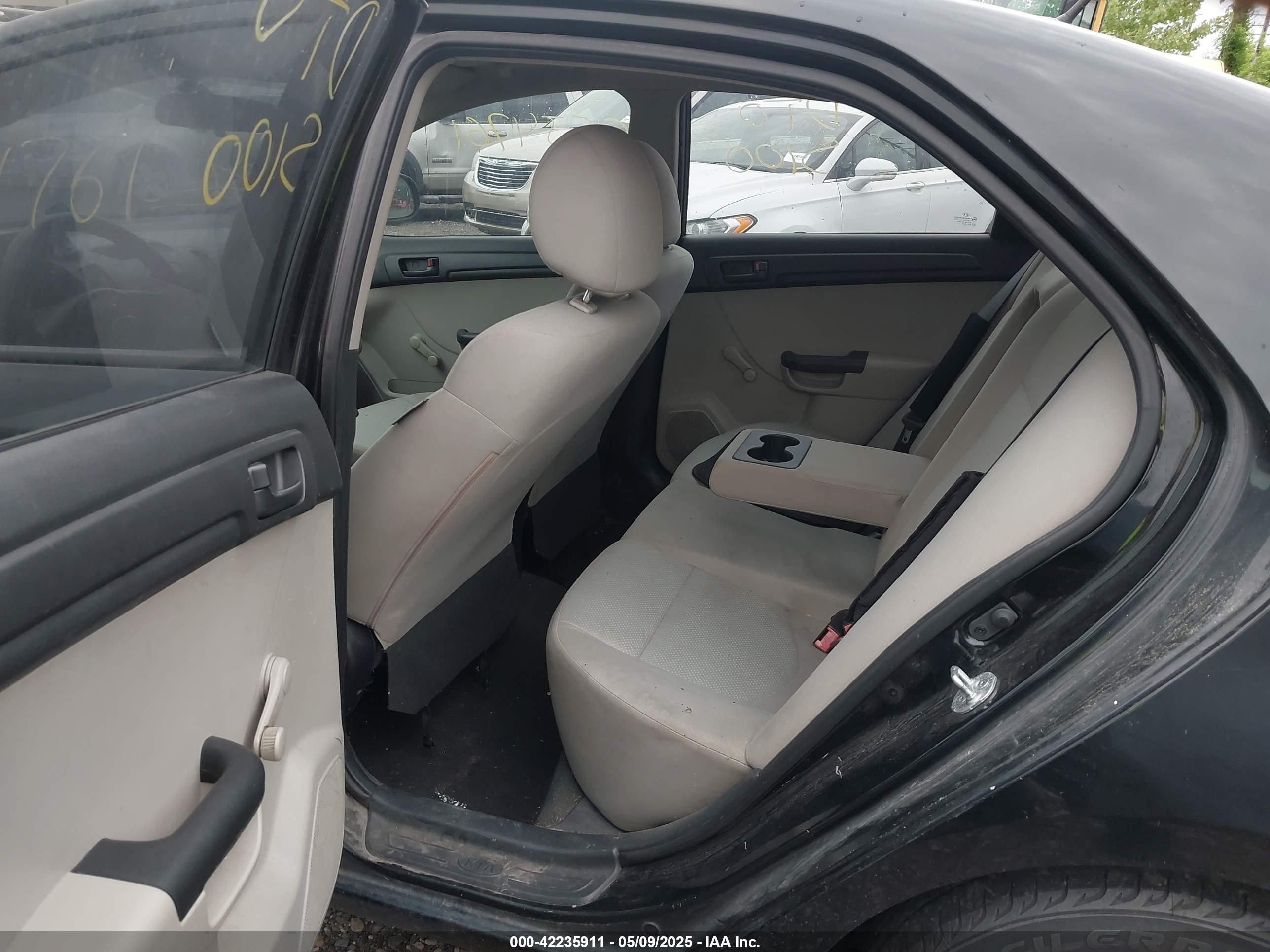 KIA FORTE image 8