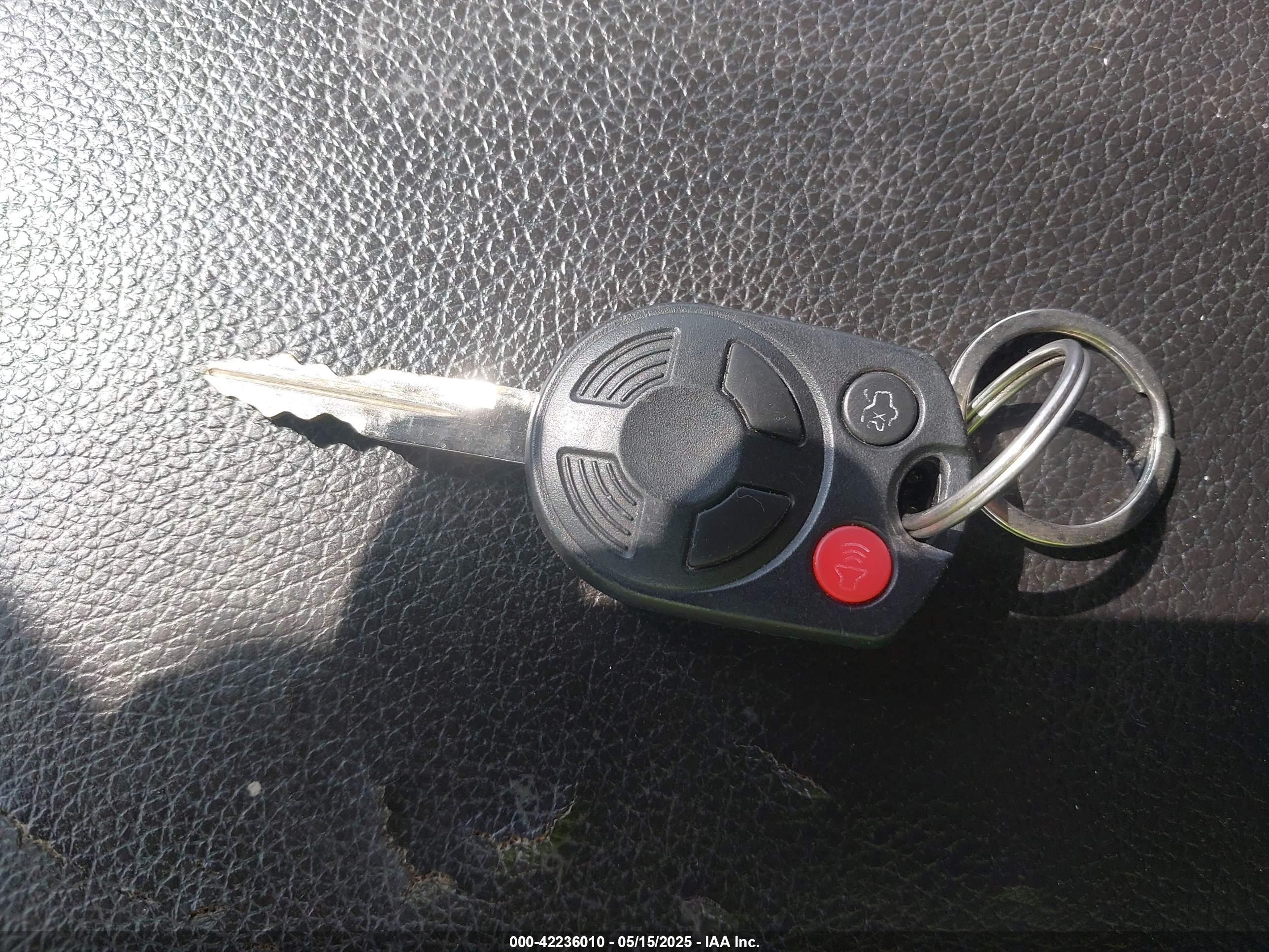 FORD EXPEDITION image 11
