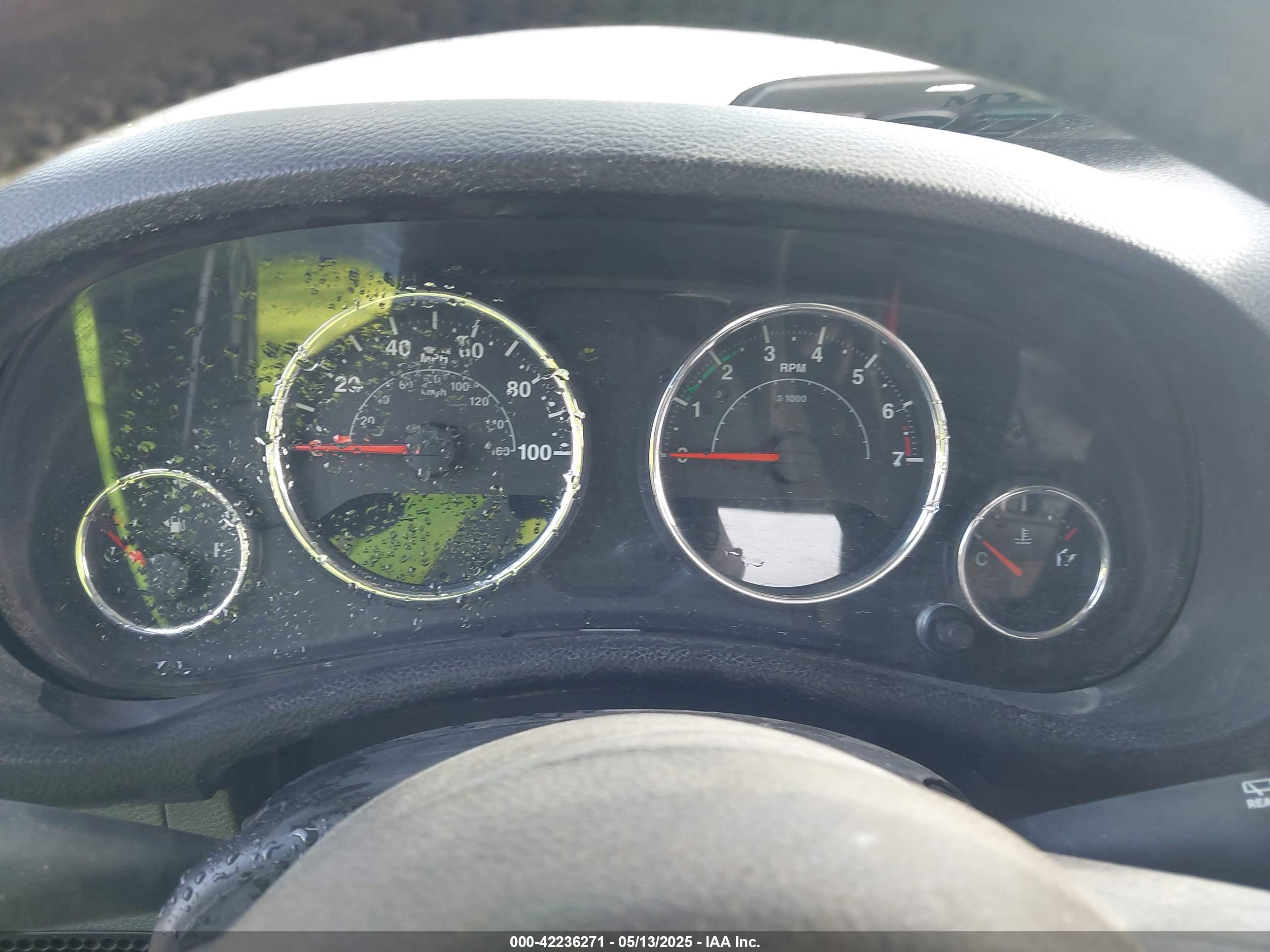 JEEP WRANGLER image 7