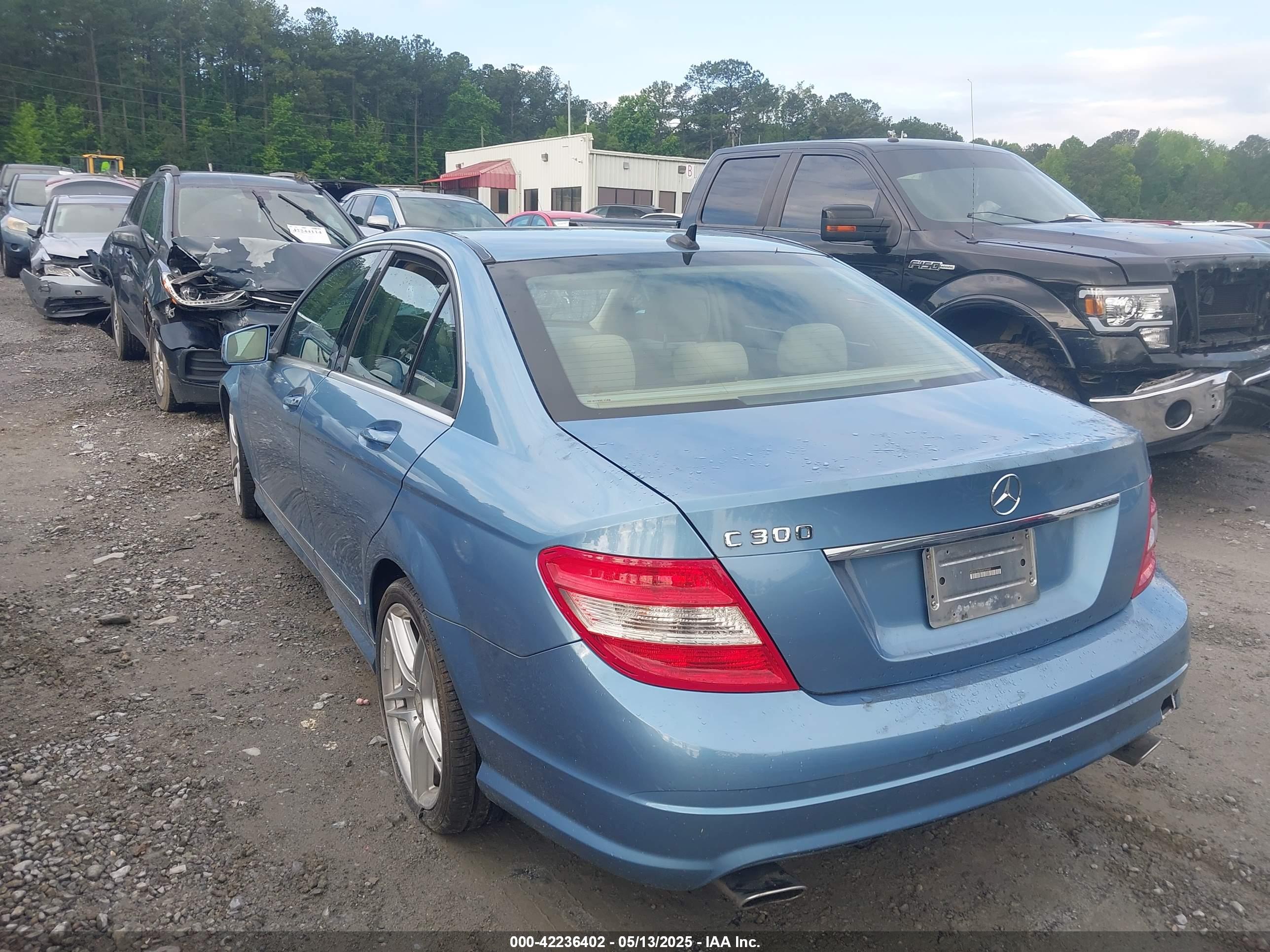 MERCEDES-BENZ C image 3