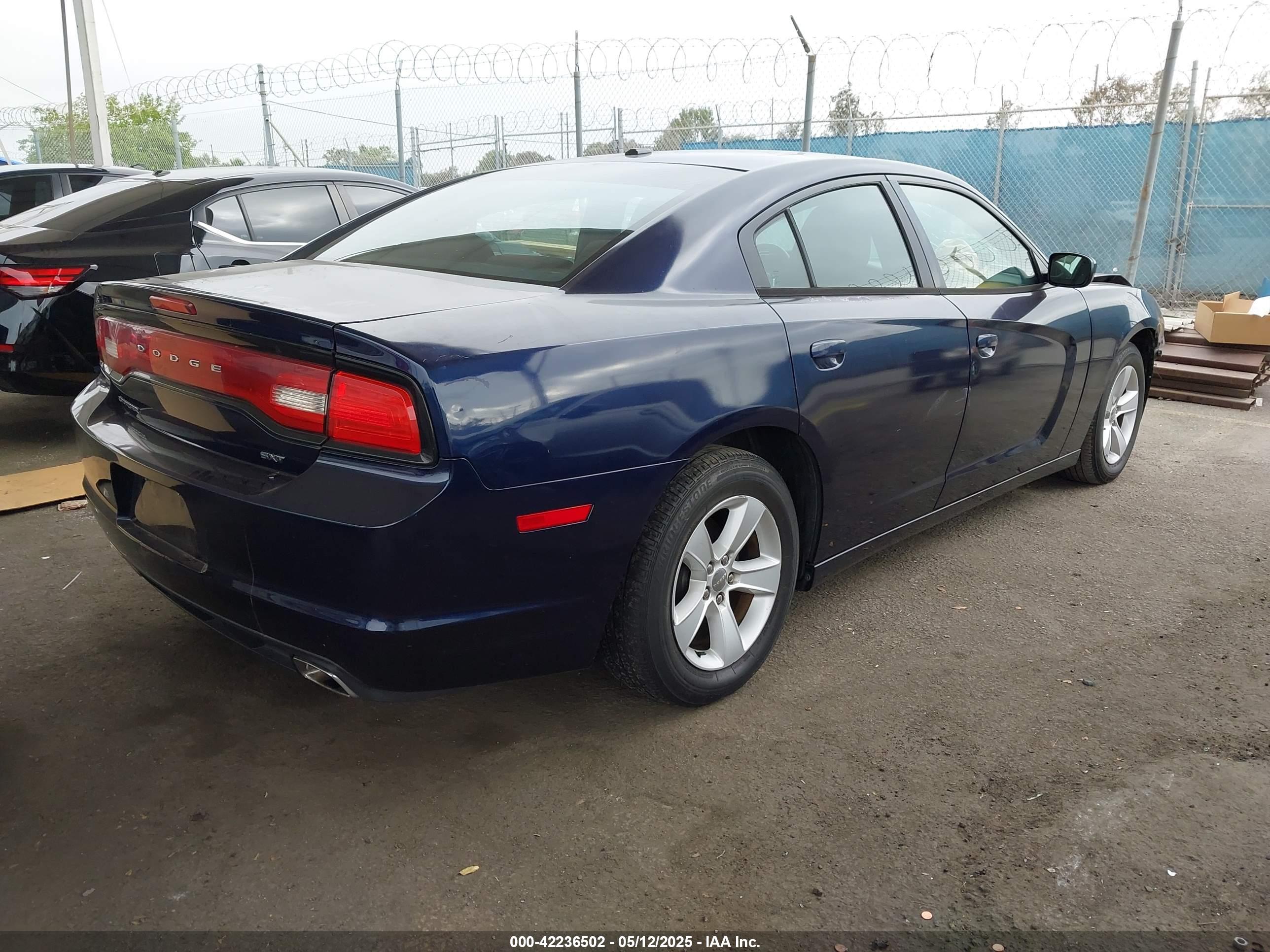 DODGE CHARGER image 4