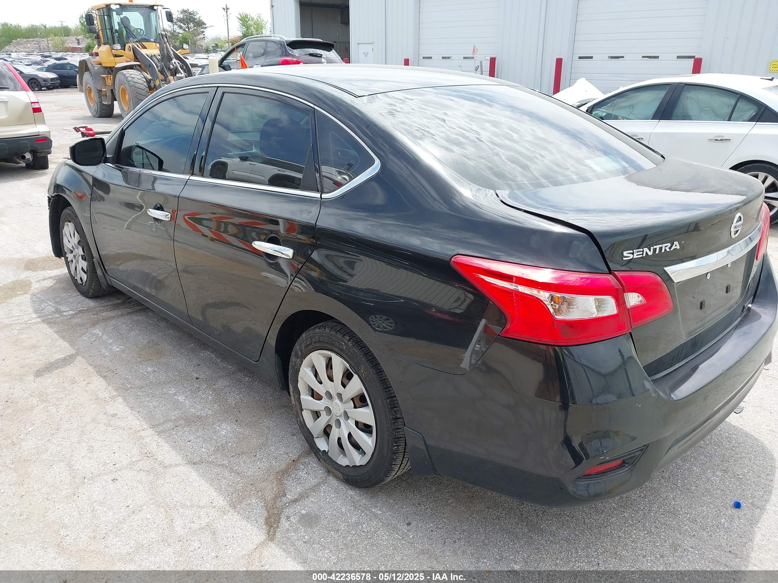NISSAN SENTRA image 3