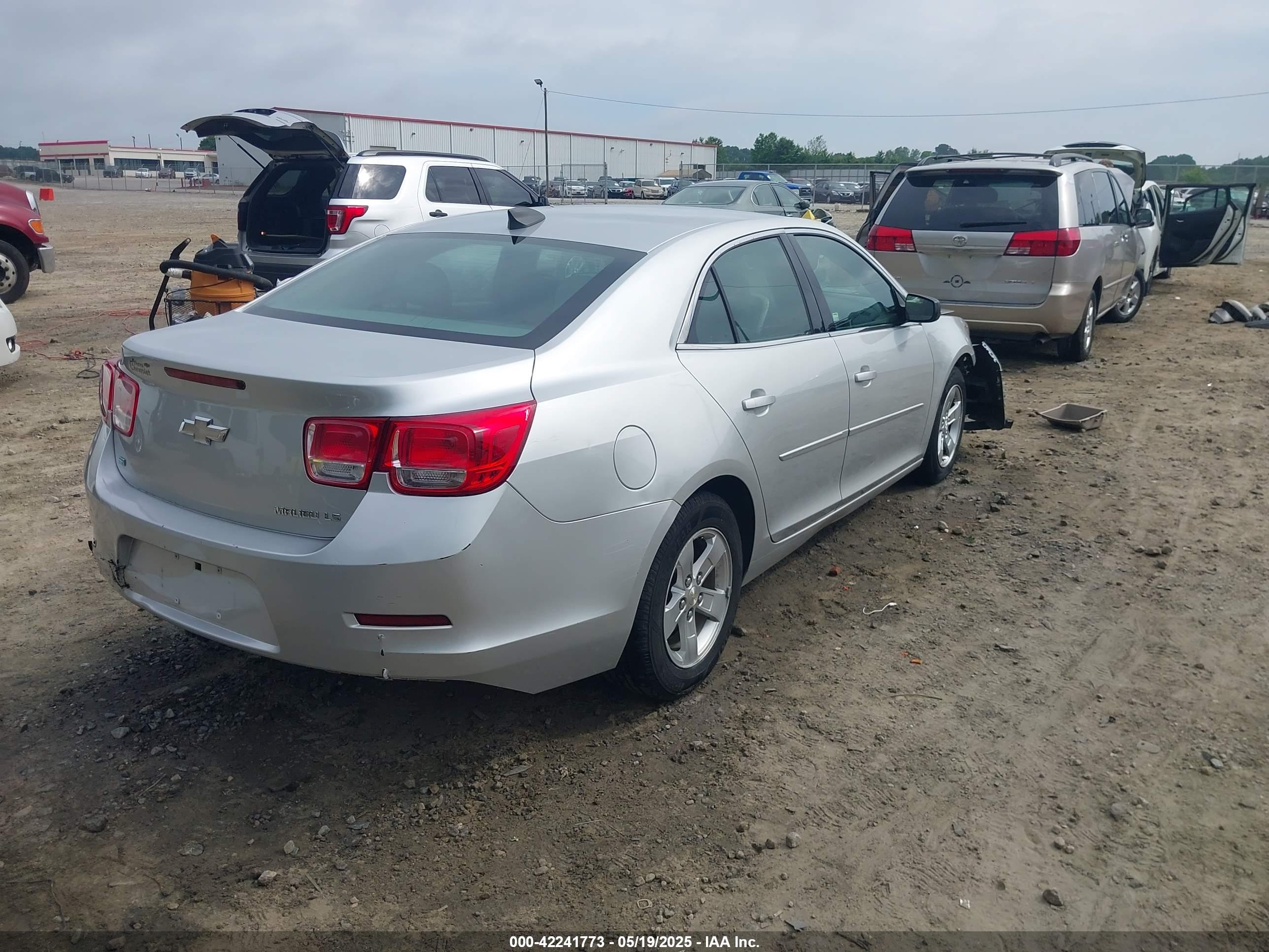 CHEVROLET MALIBU image 4